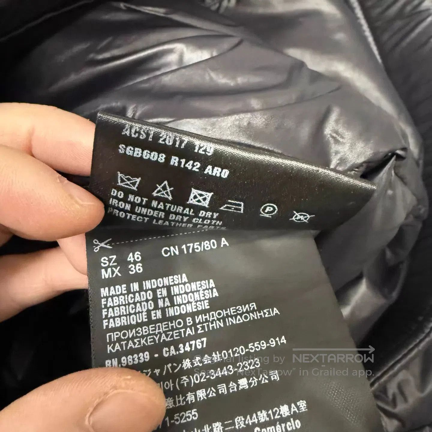 Prada Black Quilted Puffer Jacket Size S. Size US S / EU 44-46 / 1 - 5 Thumbnail