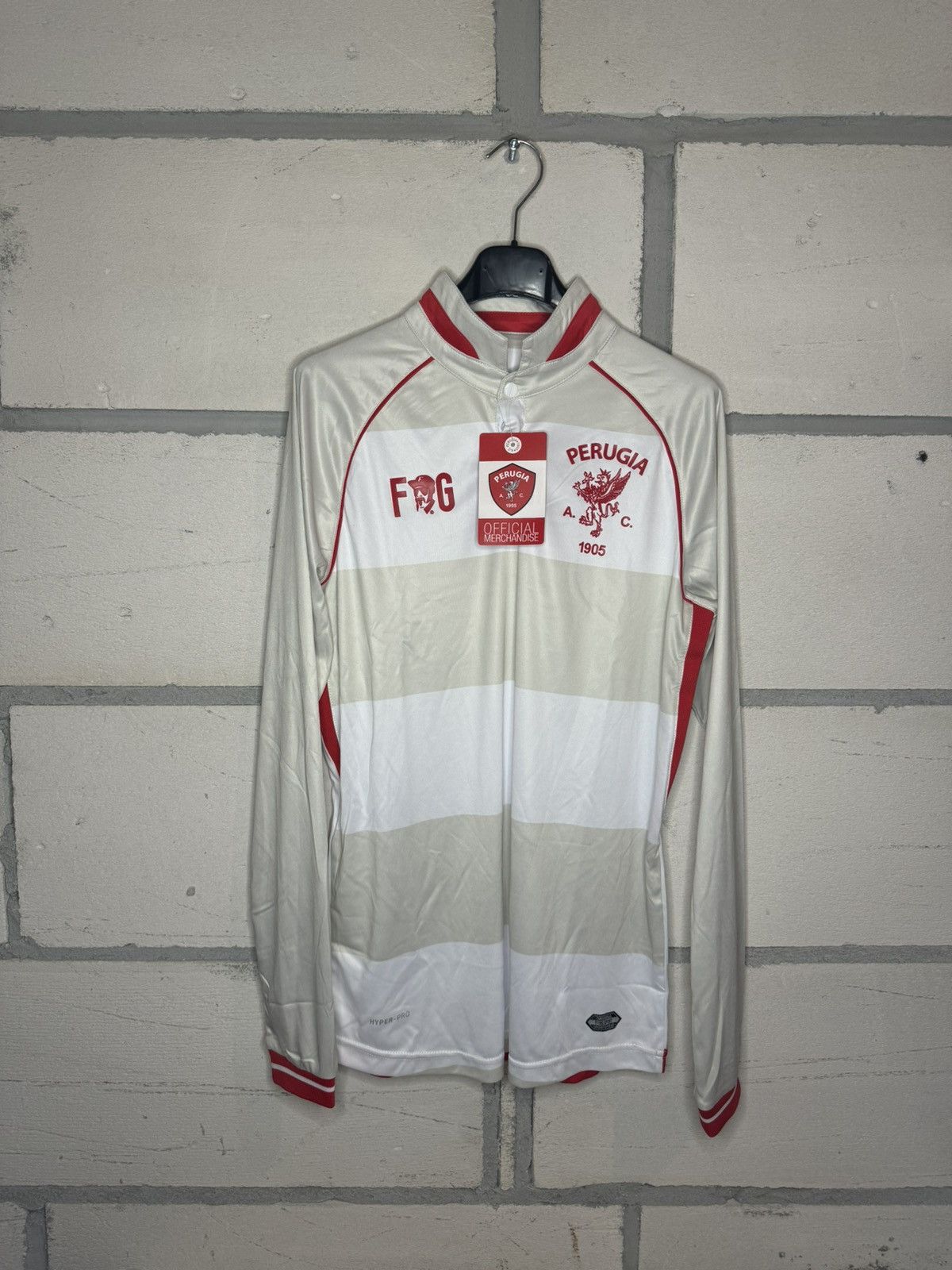 Other Frankie Garage Perugia away kit longsleeve T-shirt 2018/2019 Size US S / EU 44-46 / 1 - 1 Thumbnail
