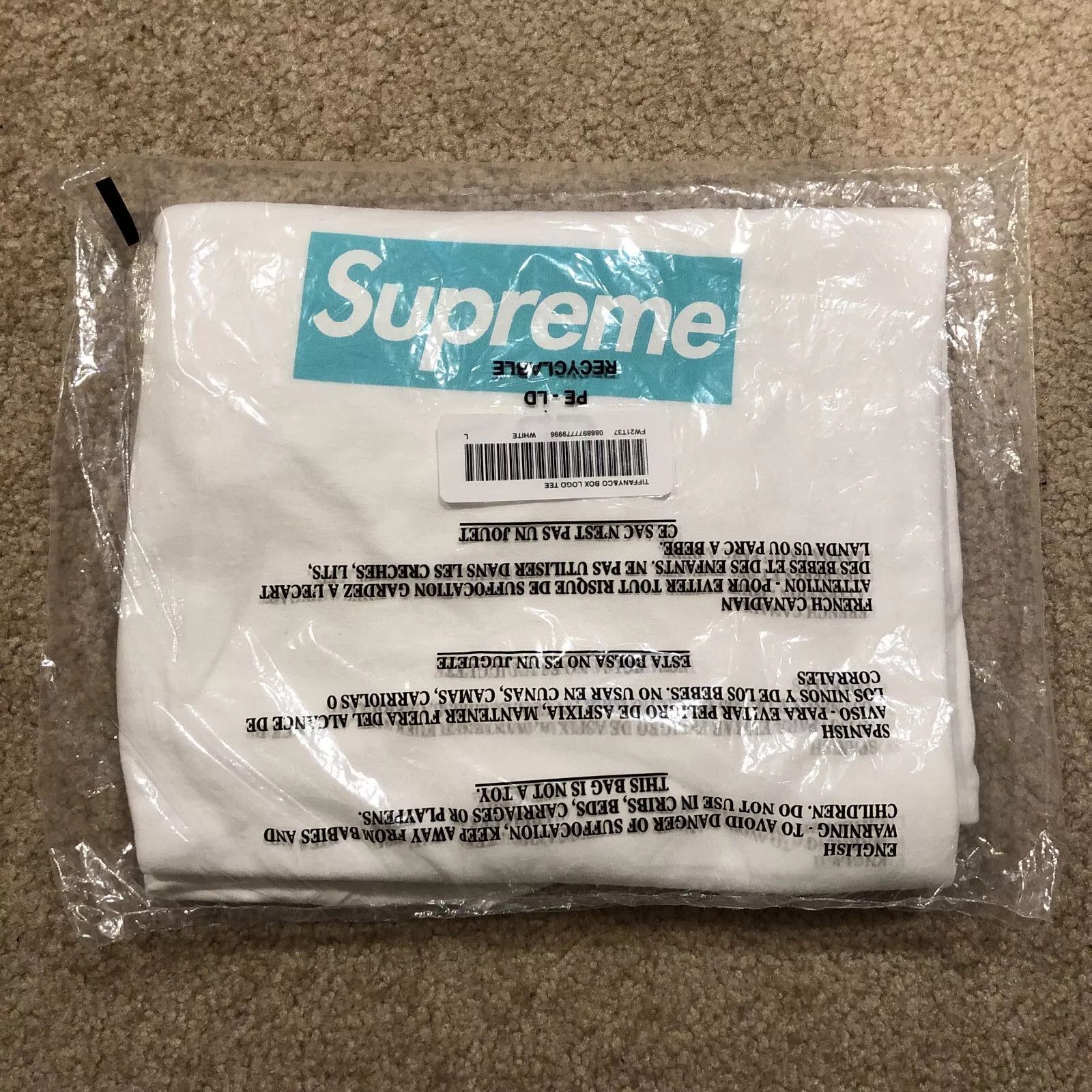 Supreme × Tiffany & Co. 2021 Supreme x Tiffany & Co. Box Logo Tee Size US L / EU 52-54 / 3 - 1 Thumbnail