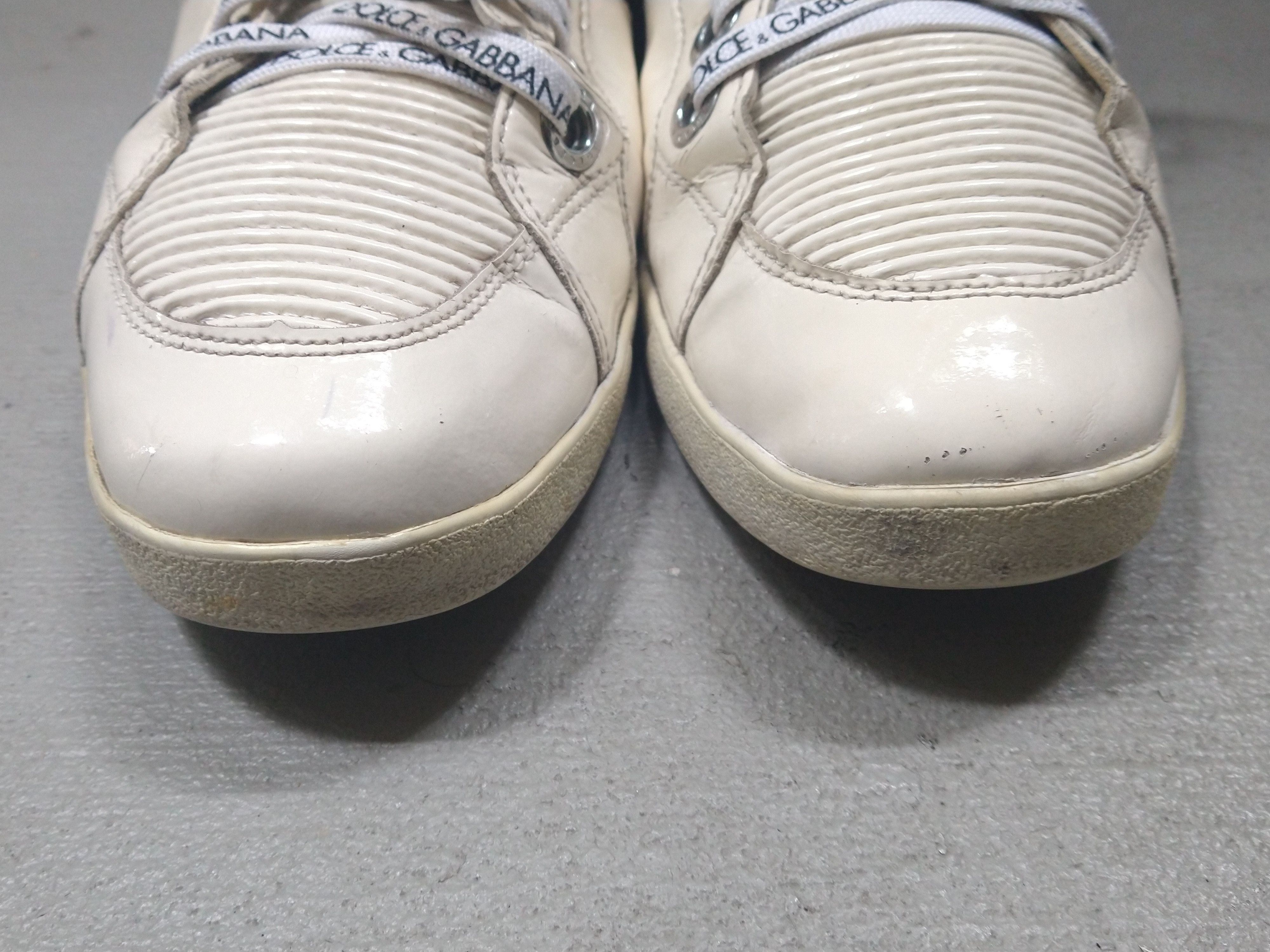 Dolce & Gabbana × Vintage Dolce & Gabbana Sneakers Size 9.5 White Patent Leather Y2K Size US 9.5 / EU 42-43 - 3 Thumbnail