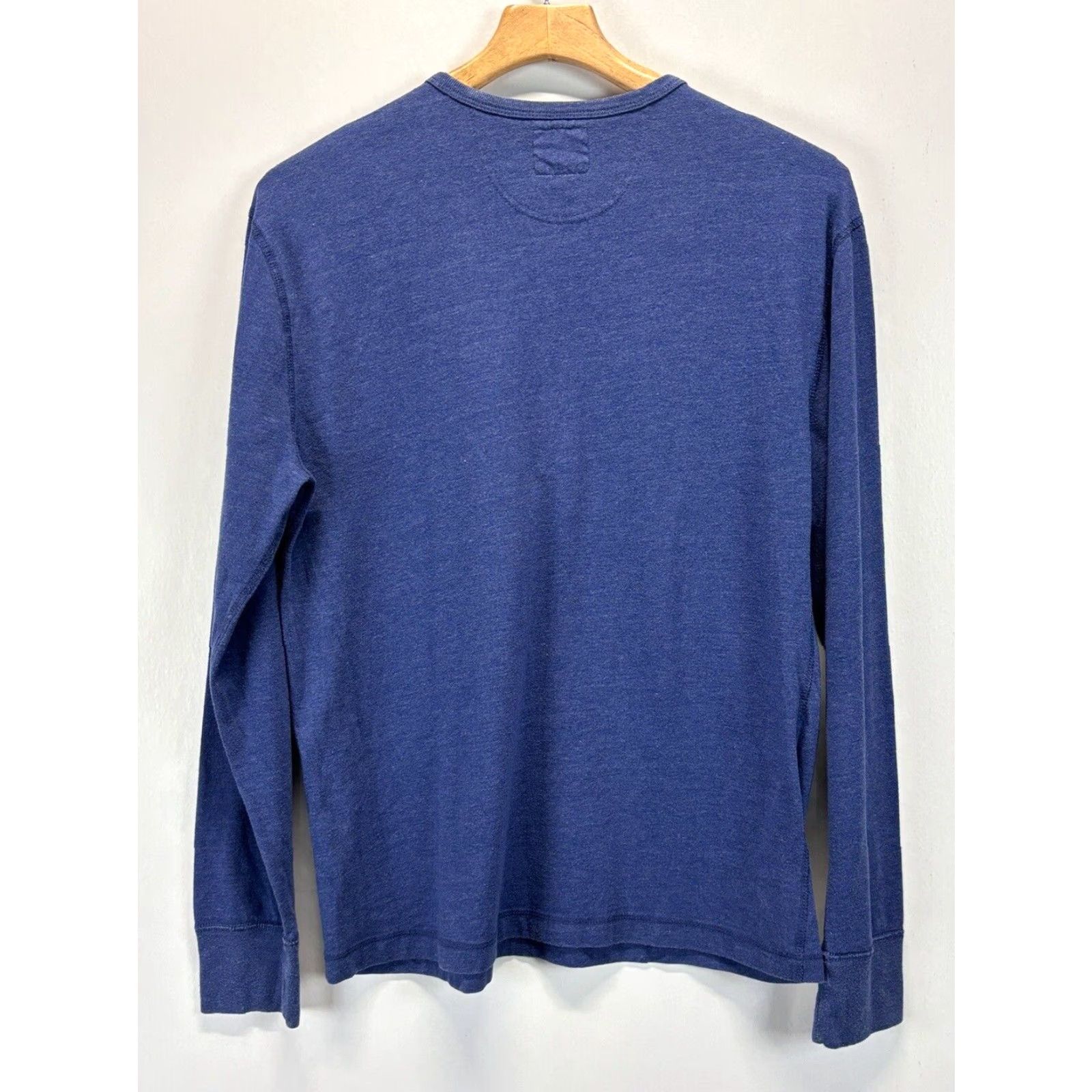 J.Crew J. Crew Henley Shirt Men's Medium Blue Cotton Blend Long Sleeve Size US M / EU 48-50 / 2 - 2 Thumbnail