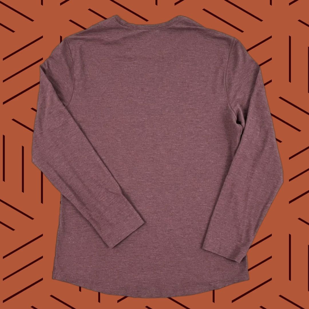 Lululemon Lululemon Shirt Women Regular Size 8 Light Maroon Red Long Sleeve Crewneck Athleisure Nike? Size M / US 6-8 / IT 42-44 - 1 Thumbnail