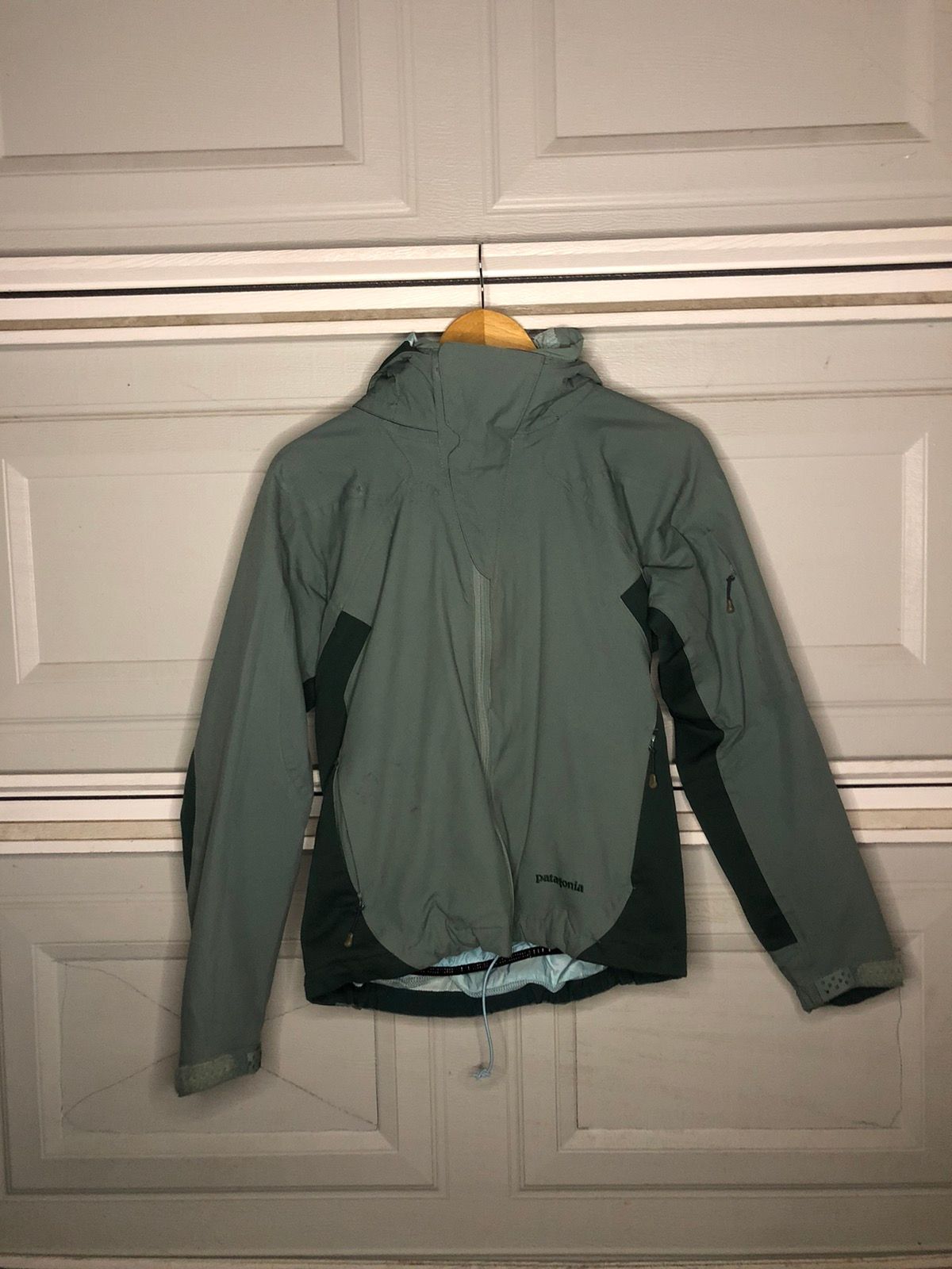 Vintage Vintage Patagonia soft shell rain jacket outdoors y2k 90s | Grailed