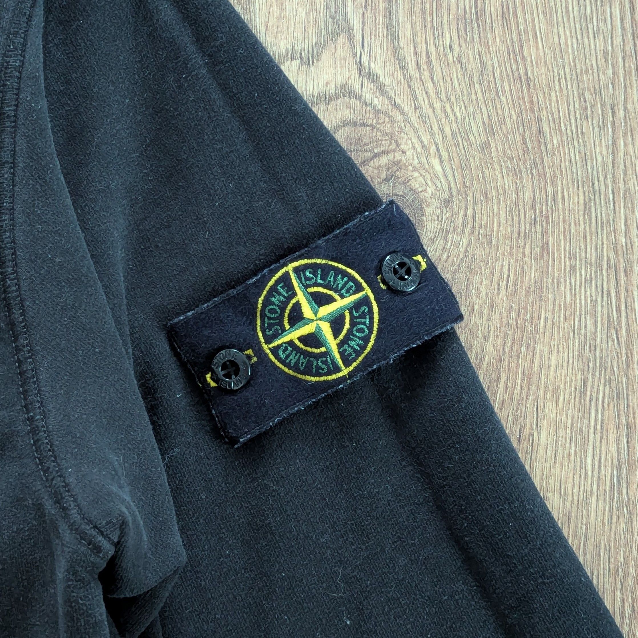 Stone Island STONE ISLAND Mural Graphic Sweatshirt Size M Casual Clothing Size US M / EU 48-50 / 2 - 10 Thumbnail