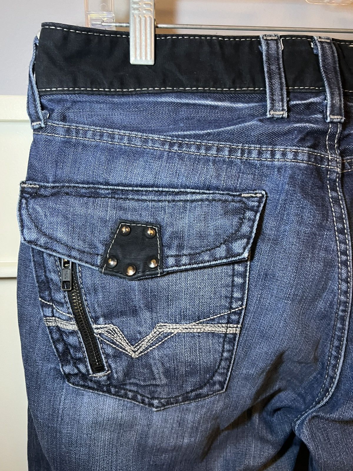 Guess Vintage Guess USA Falcon bootcut studded pocket hybrid jeans Size US 33 - 18 Thumbnail
