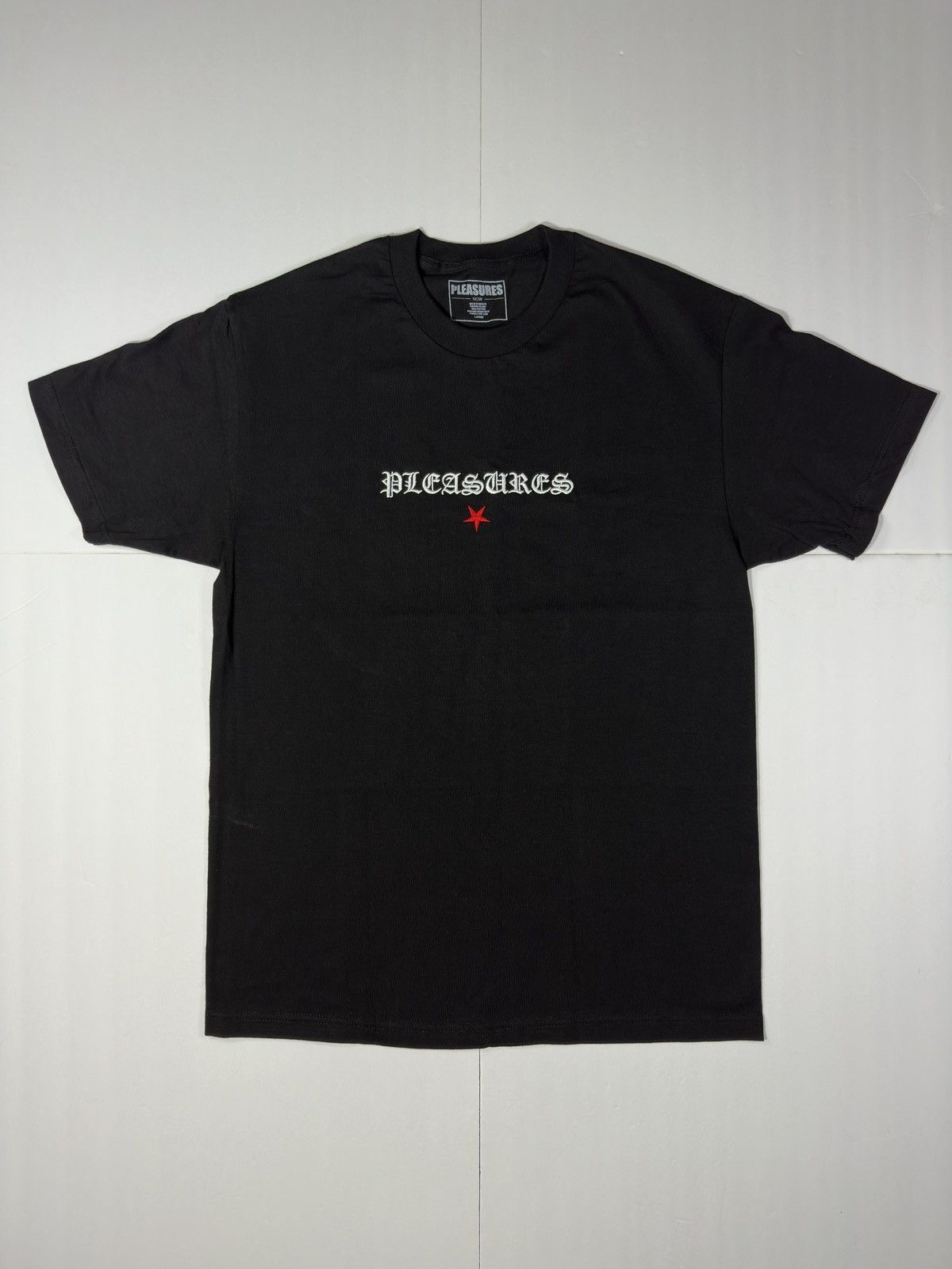 Pleasures “Shine embroidered” Tee