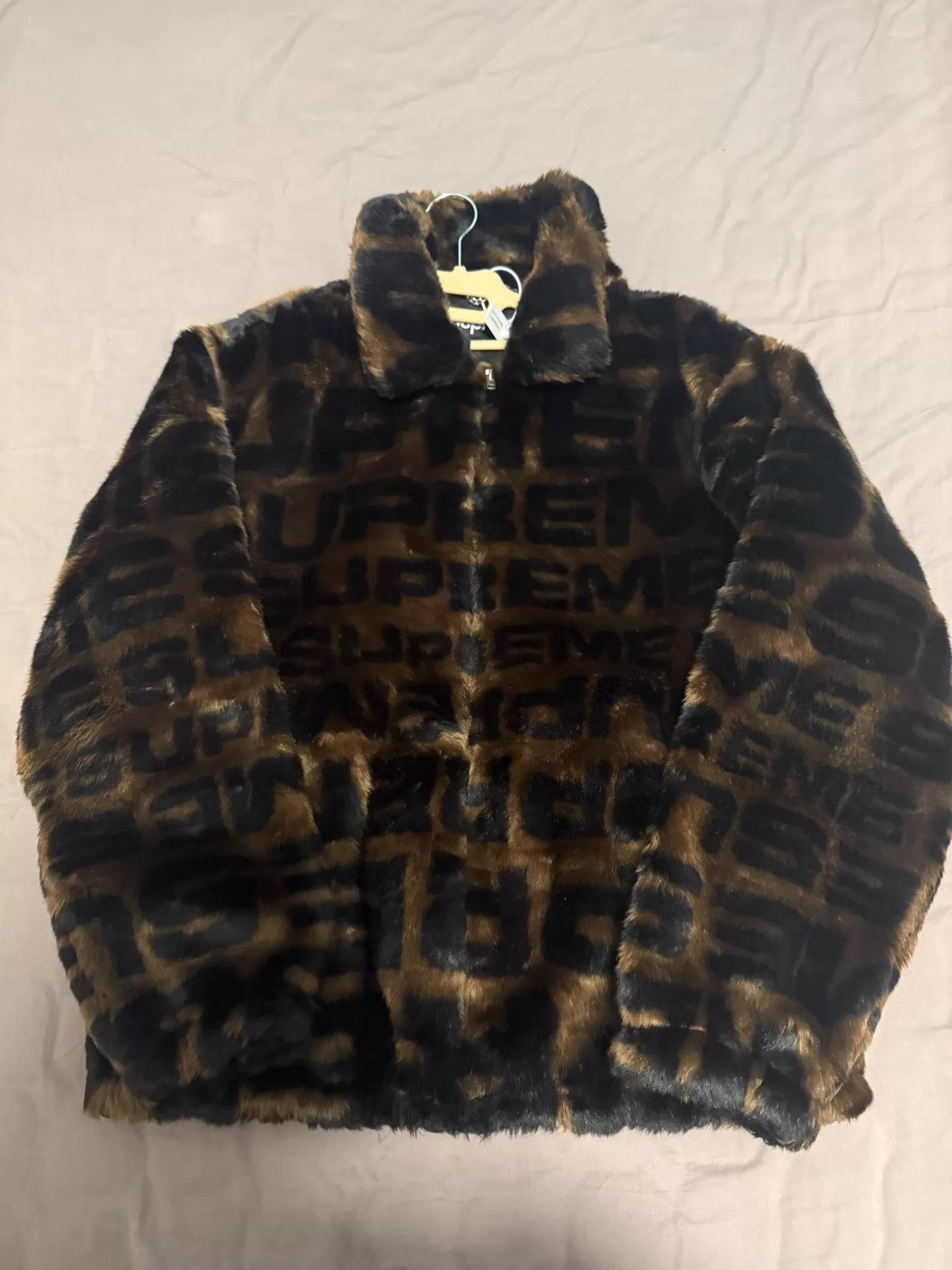 Supreme Supreme Faux Fur Danmaku Coat L New Without Tags Size US L / EU 52-54 / 3 - 1 Thumbnail