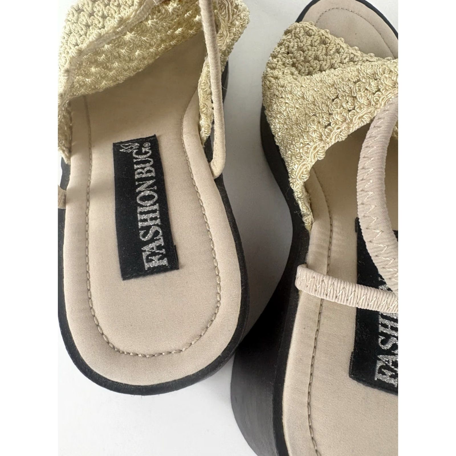 Vintage Fashion Bug Strappy Heels Womens 7.5 Cream Open Toe Block Heel 3in Straps Sandals Shoes Size US 8 / IT 38 - 4 Thumbnail