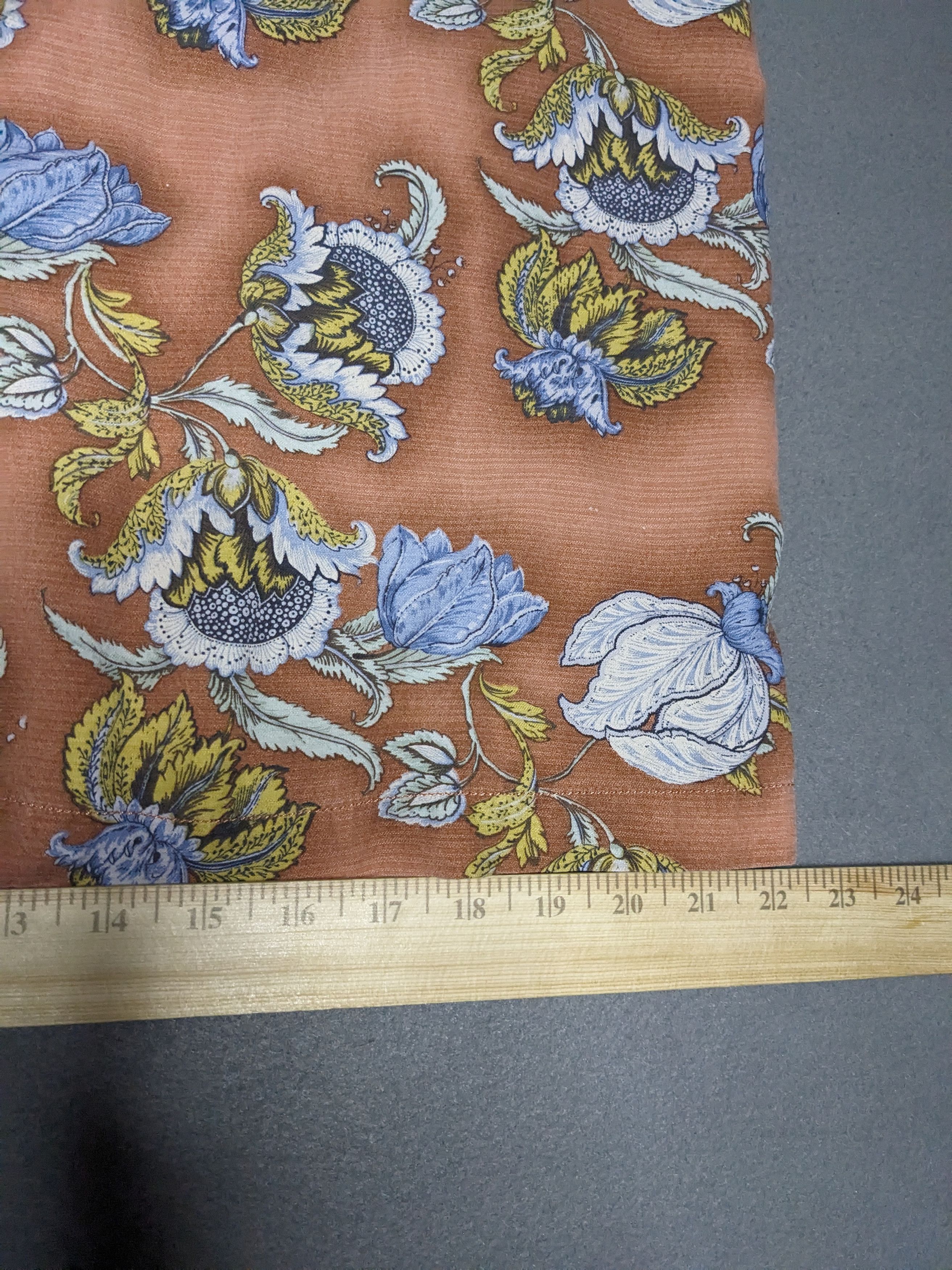Tommy Bahama Tommy Bahama Camp Shirt Silk Floral Size Large Hawaiian Size US L / EU 52-54 / 3 - 16 Thumbnail