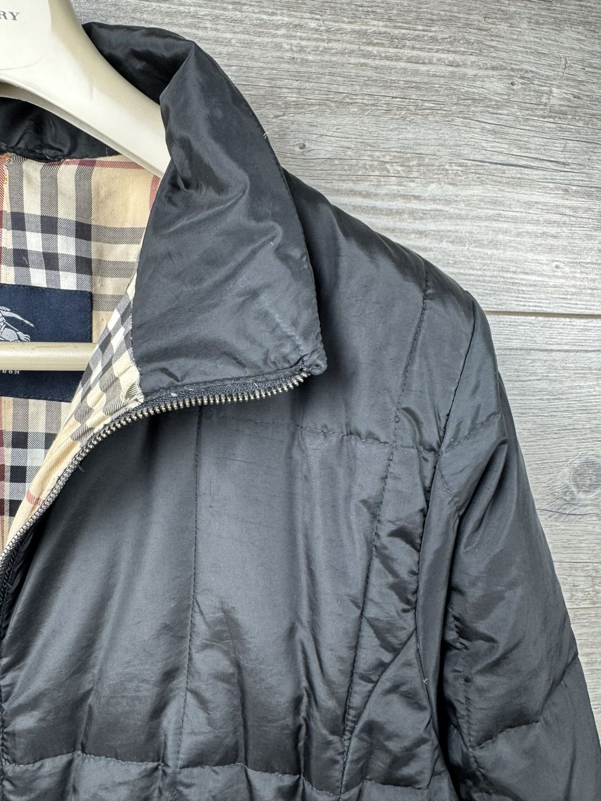 Burberry Burberry London Vintage Down Jacket Puffer size L Size L / US 10 / IT 46 - 10 Thumbnail