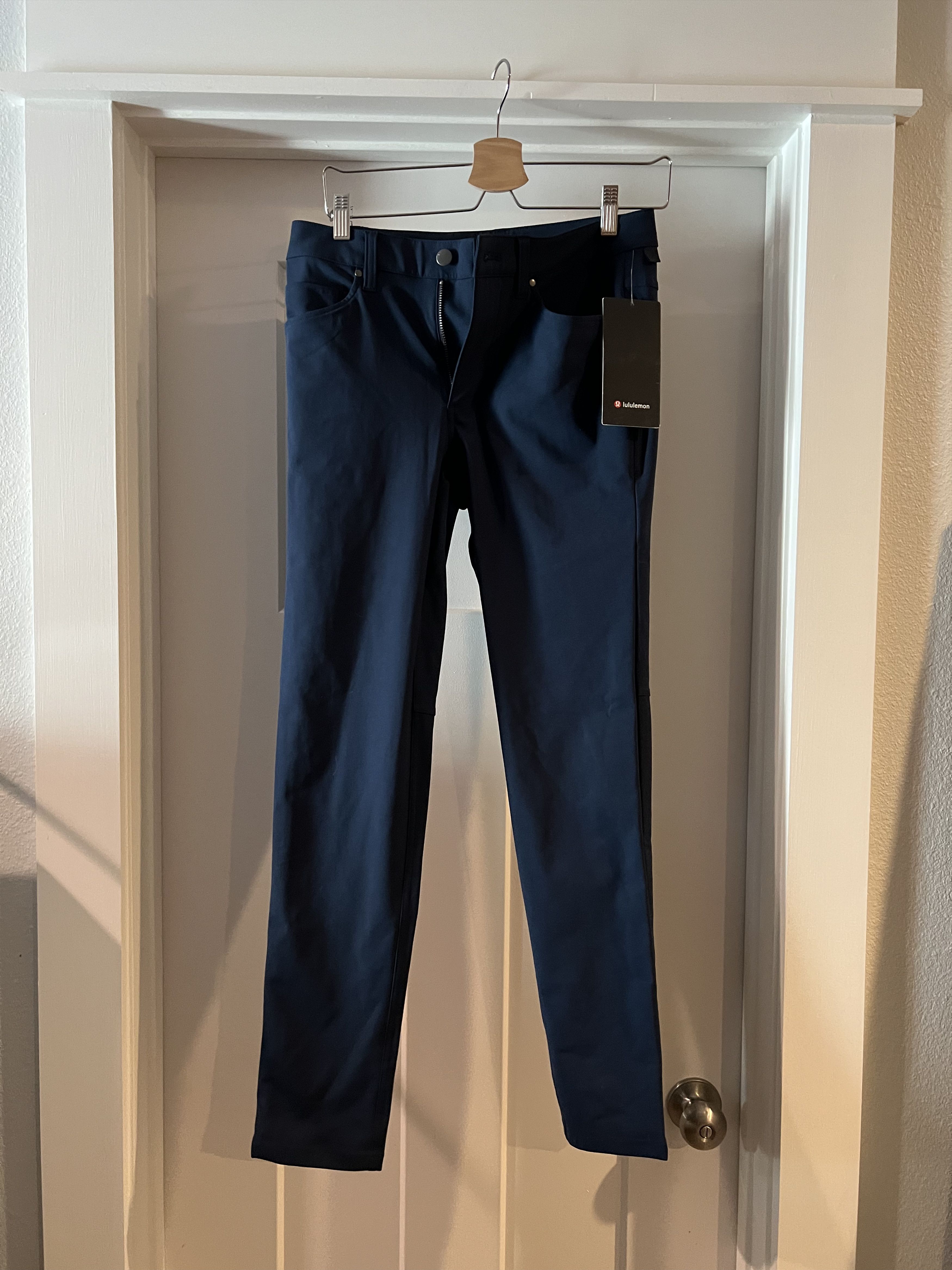 Lululemon NWT Lululemon Mens ABC Pants Slim Navy Dark Blue 28 x 32 Size US 28 / EU 44 - 1 Thumbnail