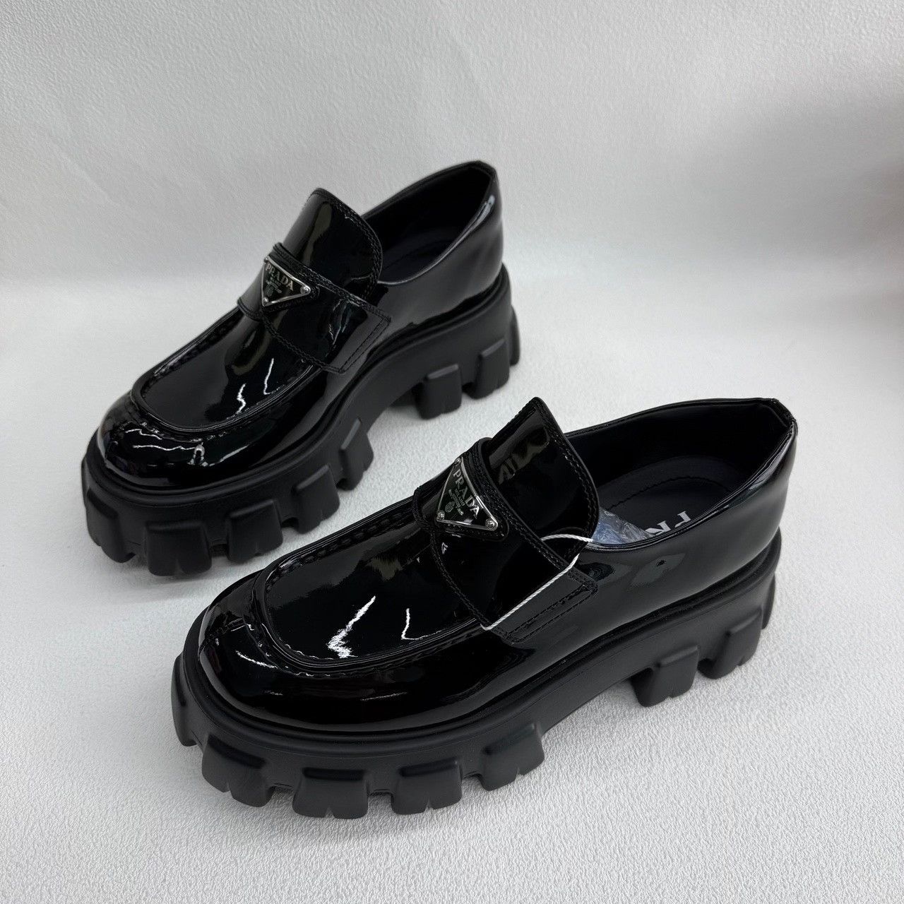 Prada Prada Black Lowtop Sneakers us_5 Women Size US 5 / IT 35 - 1 Thumbnail