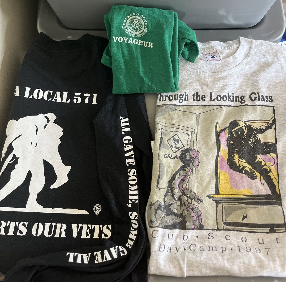 Champion 3 vintage 90s location bundle voyageur army longsleeve b5 md Size US M / EU 48-50 / 2 - 1 Thumbnail