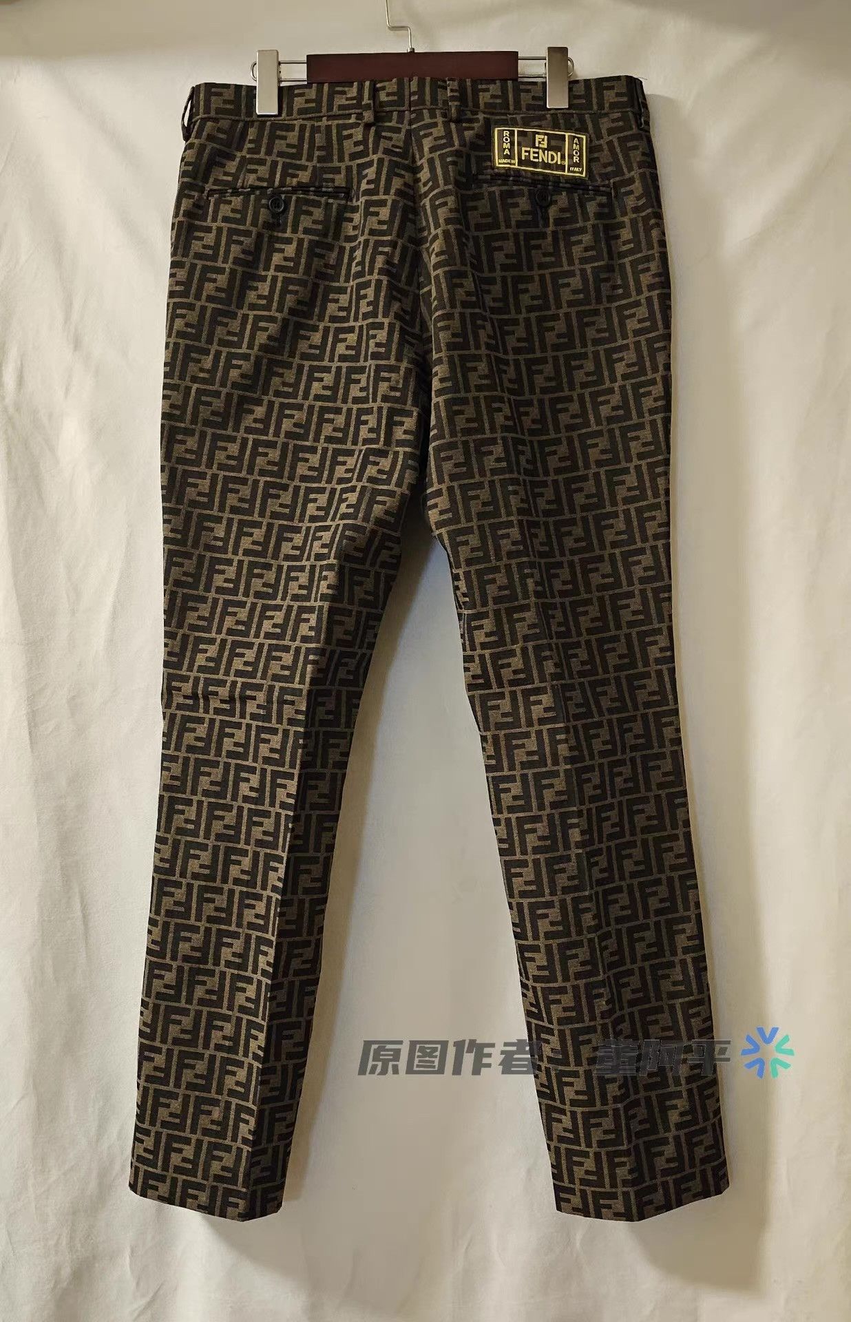 Fendi Fendi men's all-over print trousers Size US 36 / EU 52 - 2 Thumbnail
