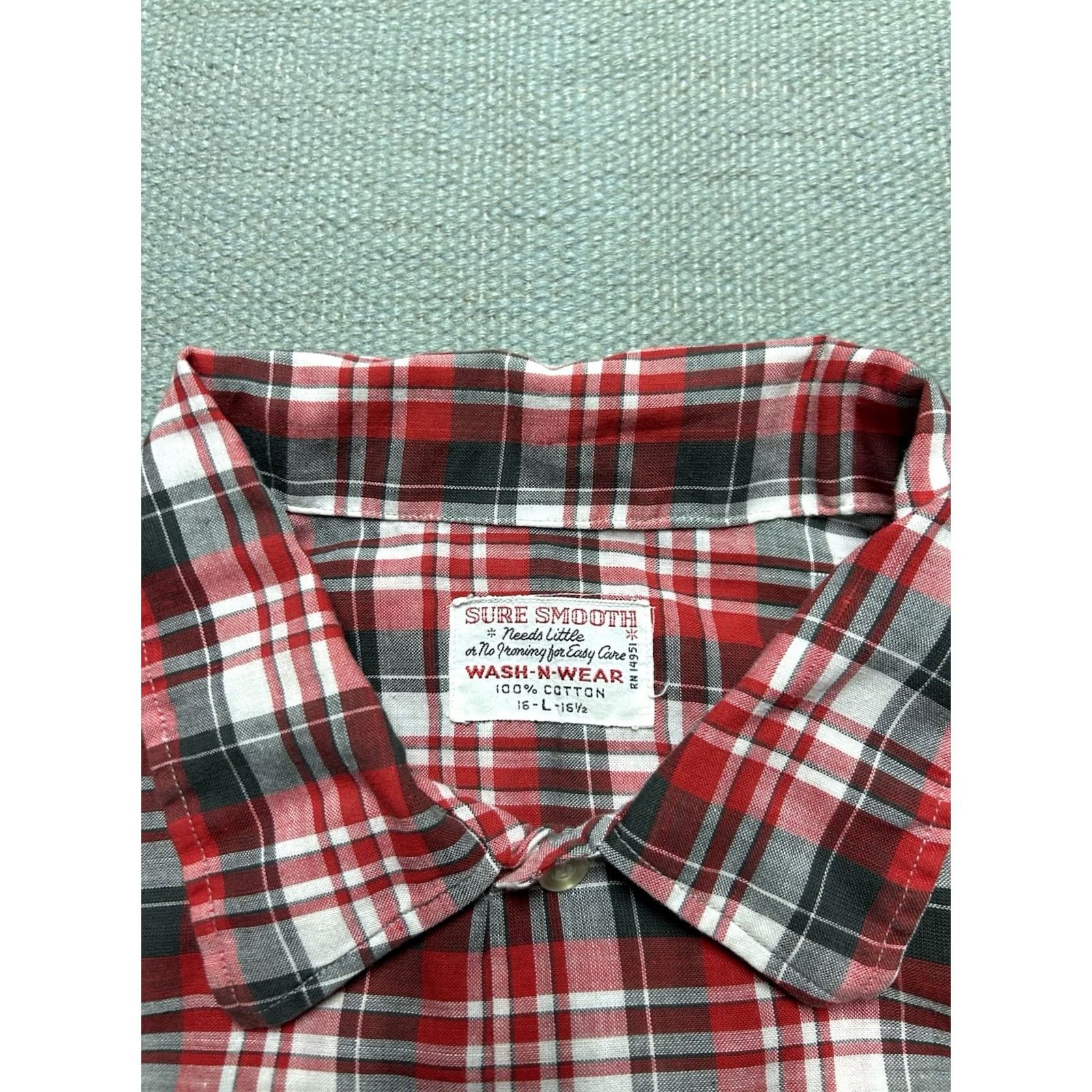 FRED VINTAGE 1960s Long Sleeve Button Shirt Cotton Plaid Distressed Red Black Large Mens Shirt Size US L / EU 52-54 / 3 - 6 Thumbnail