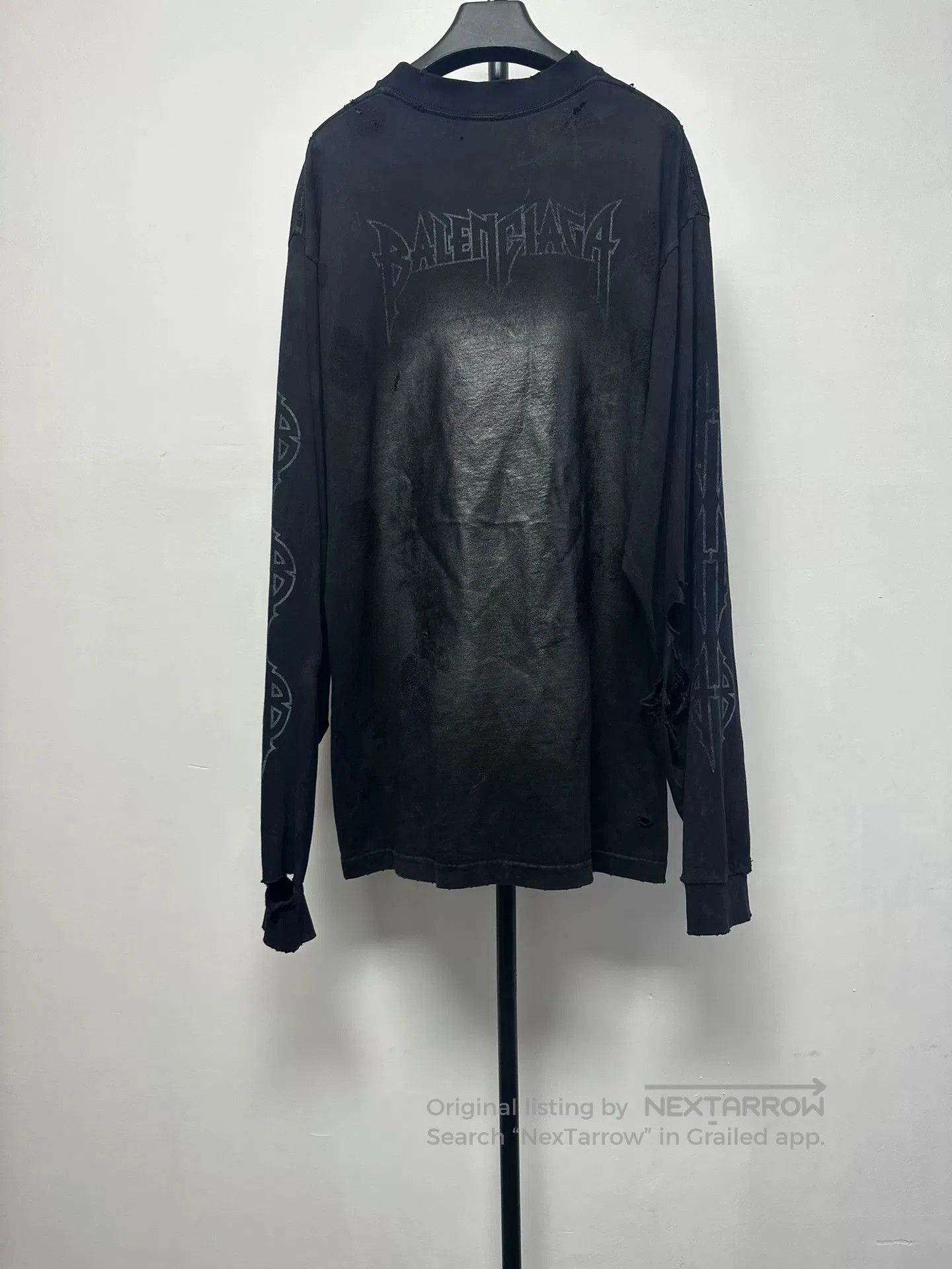 Balenciaga Balenciaga Printed Crew Neck Oversized T-Shirt. Size XS / US 0-2 / IT 36-38 - 2 Thumbnail