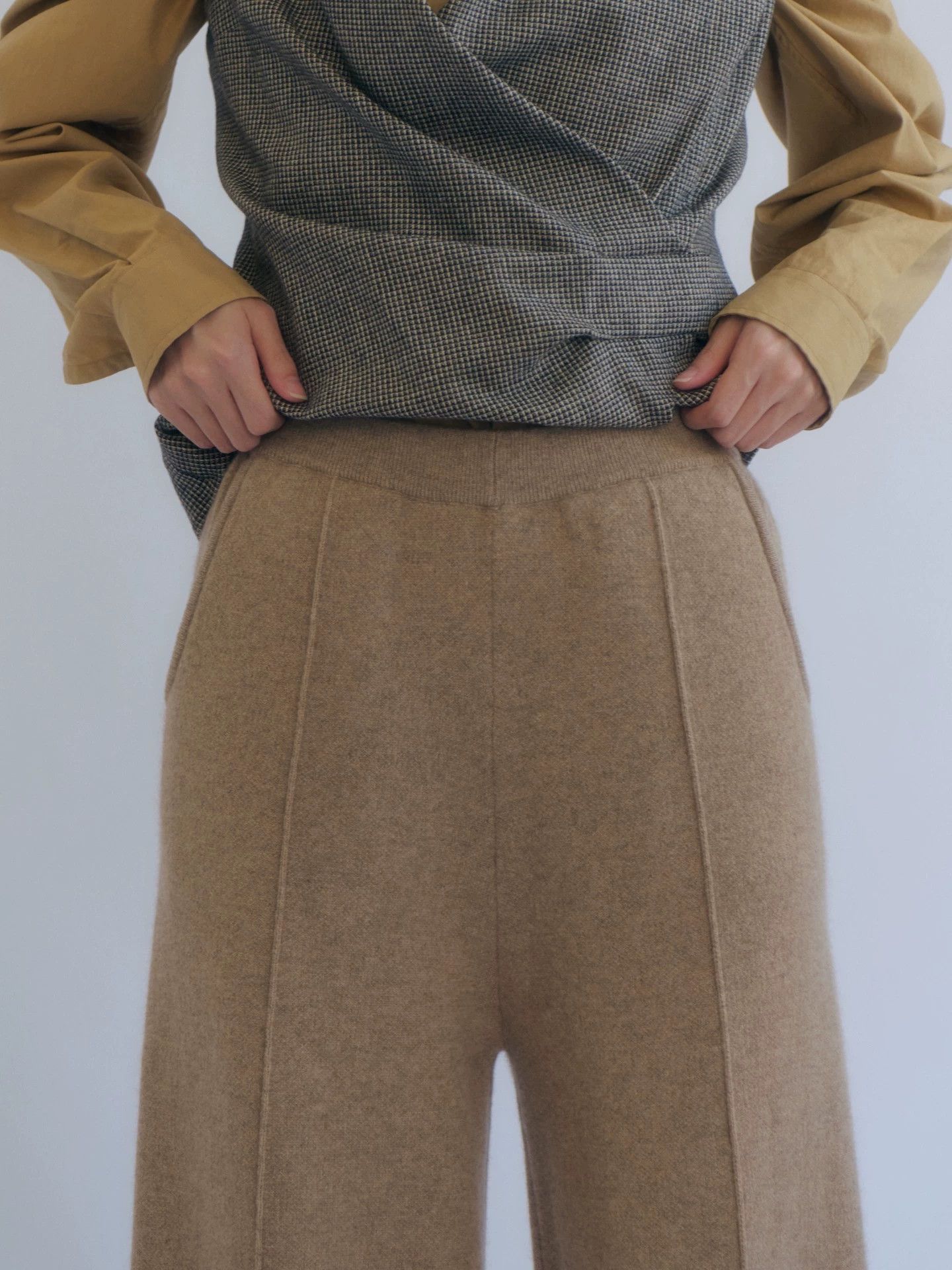 Loro Piana Loro Piana Baby Cashmere Knit Wide-Leg Trousers Size 40 Size 27" / US 4 / IT 40 - 7 Thumbnail