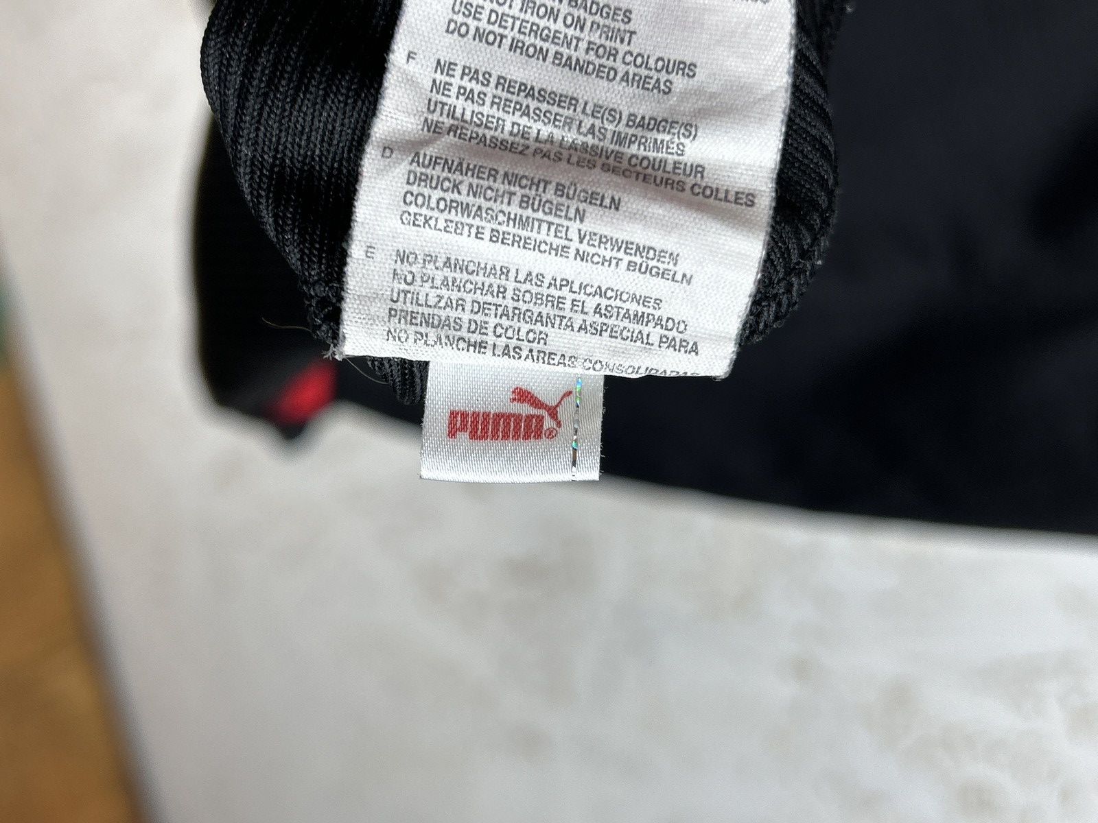 Puma Puma VFB Stuttgart 2008/09/10 Third Kit Soccer Jersey Size US M / EU 48-50 / 2 - 10 Thumbnail