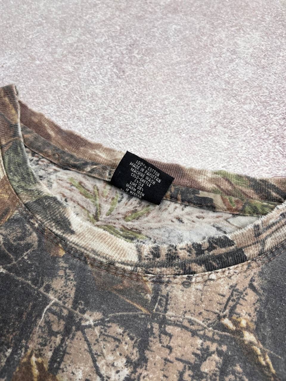 Realtree × Vintage Vintage Realtree 3D Camo Boxy T-shirt Y2K L Size US L / EU 52-54 / 3 - 4 Thumbnail