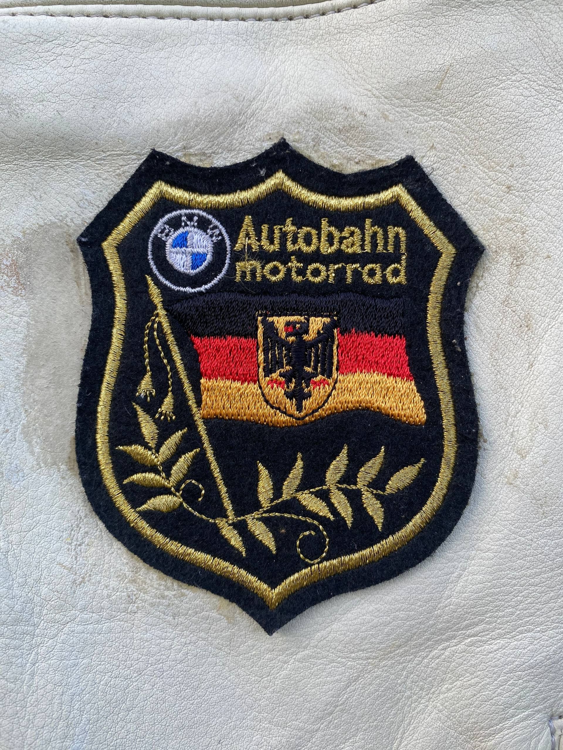 Sports Specialties Kushitani x BMW Motorcycle Leather Jacket Size US L / EU 52-54 / 3 - 4 Thumbnail