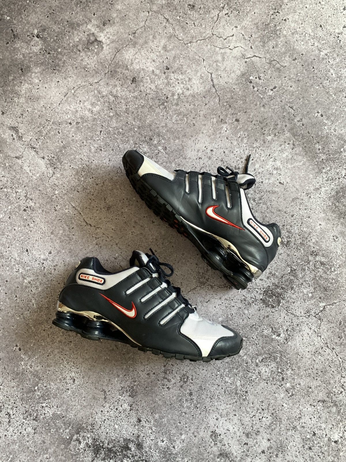 🔥VINTAGE NIKE SHOX SNEAKERS