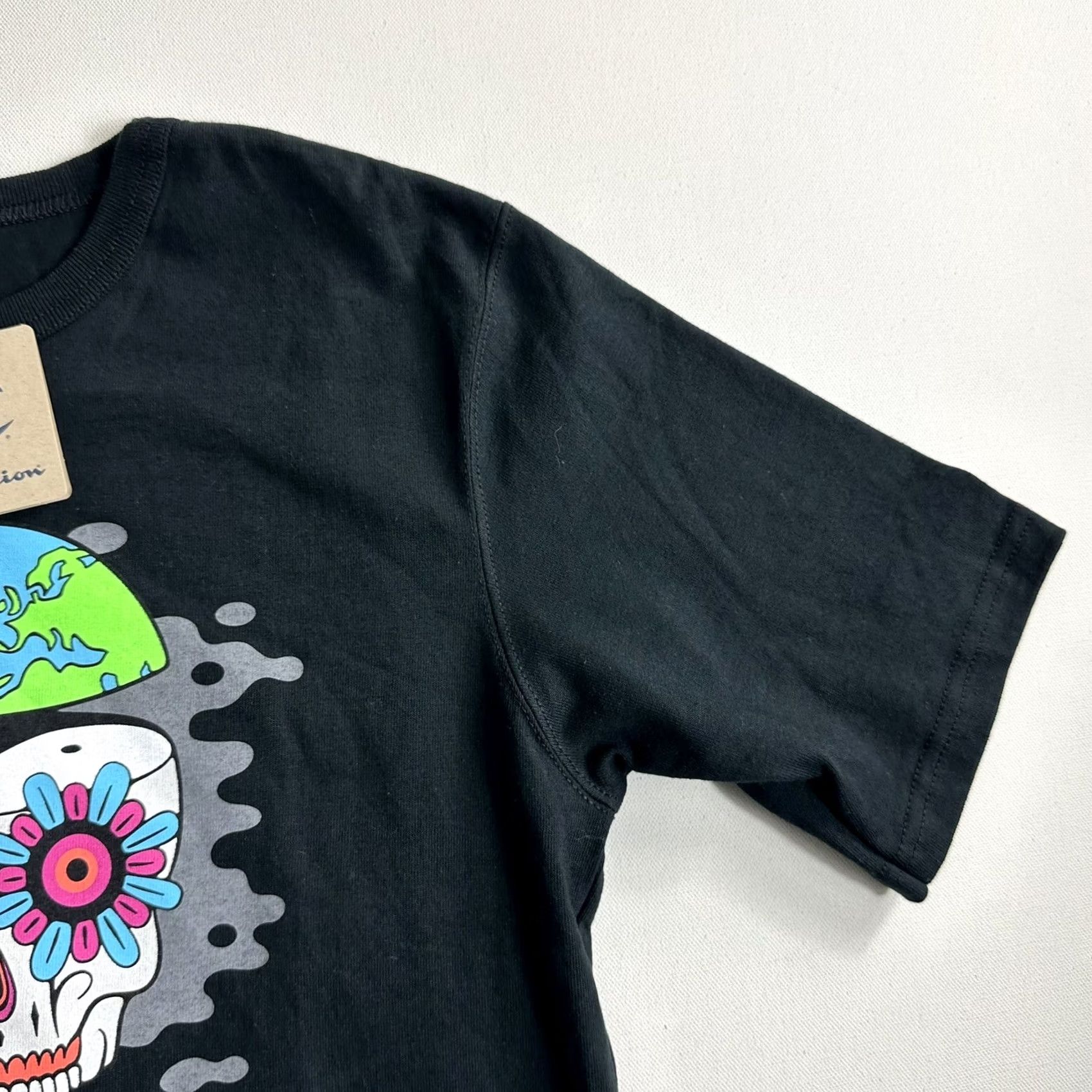 Champion VINTAGE Champion Shirt Mens Small Short Sleeve Black Skull Earth Y2K Men Shirt Black Skull Earth Y2K Size US S / EU 44-46 / 1 - 4 Thumbnail