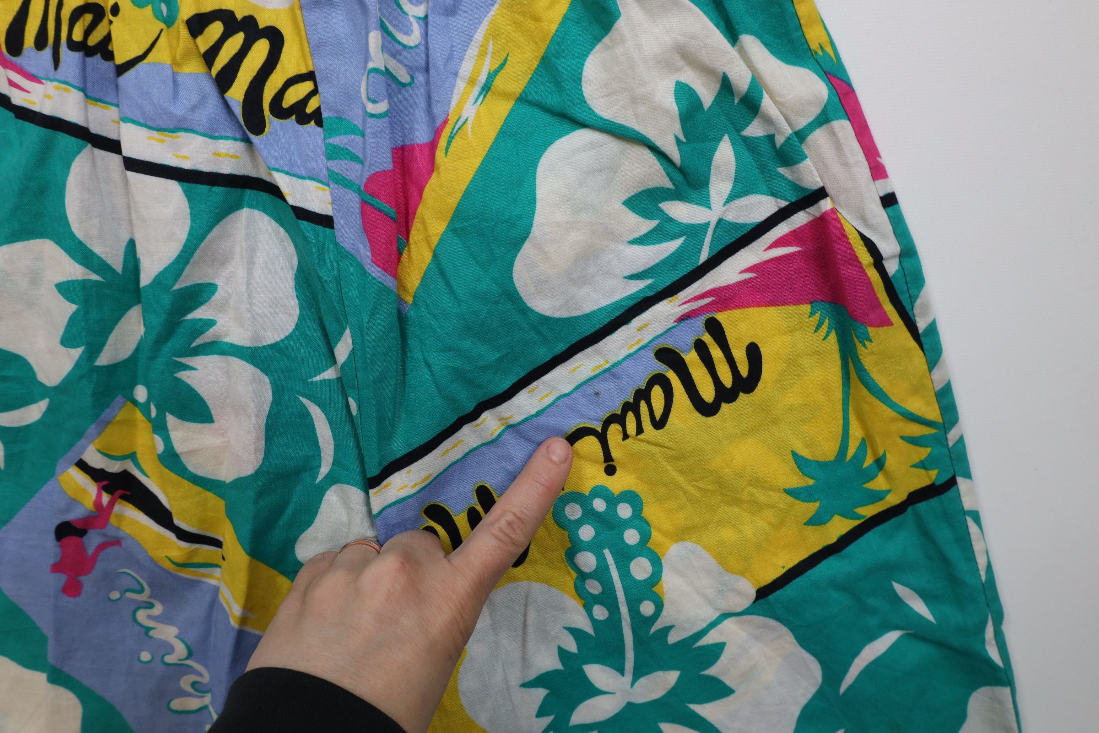 Vintage Vintage 90s Streetwear Baggy Abstract Flower Surf Shorts USA Size 26" / US 2 / IT 38 - 5 Thumbnail