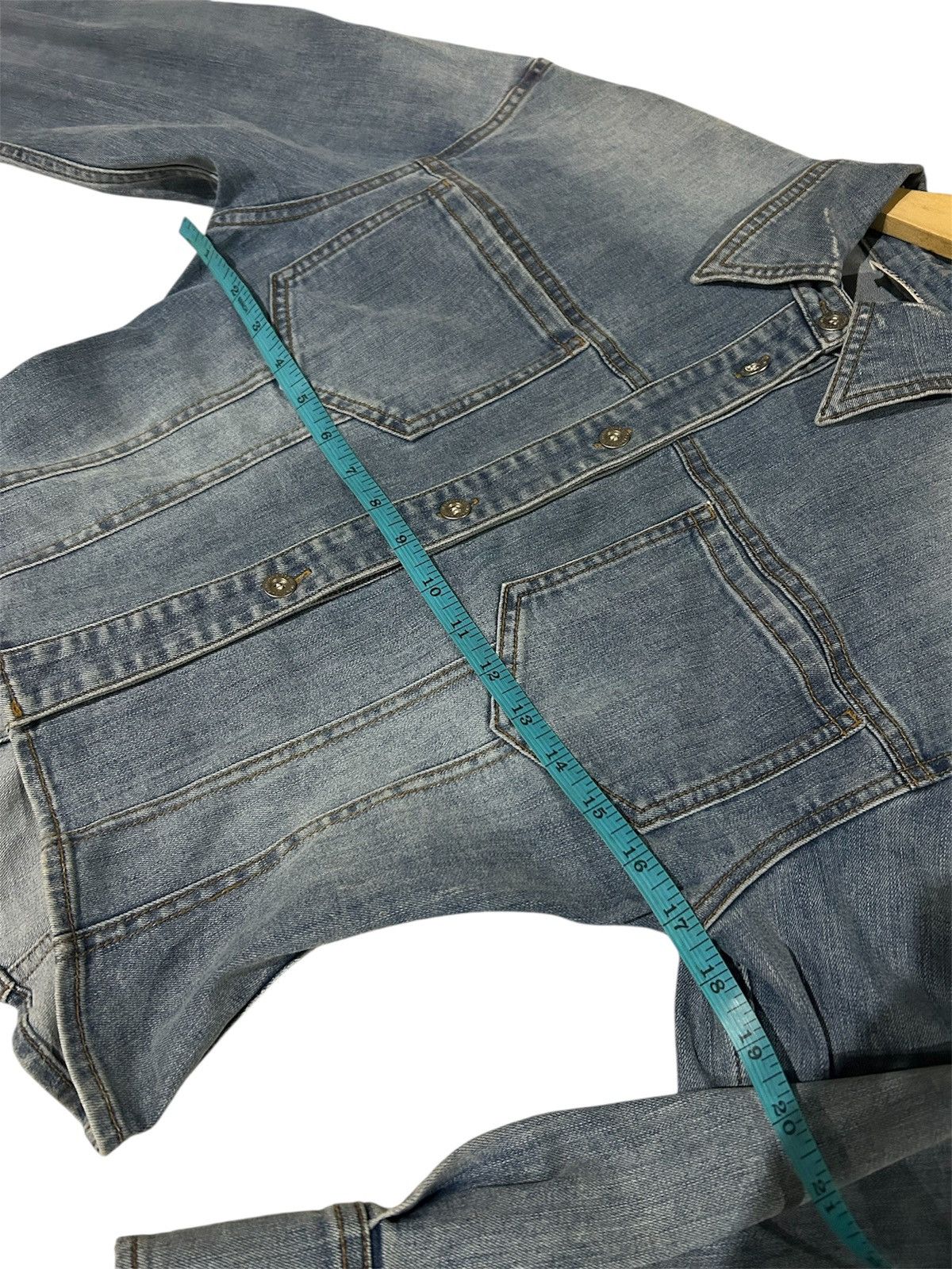 Marithe + Francois Girbaud Marithe Francois Girbaud Vintage Washed Denim Shirt Size M / US 6-8 / IT 42-44 - 9 Thumbnail