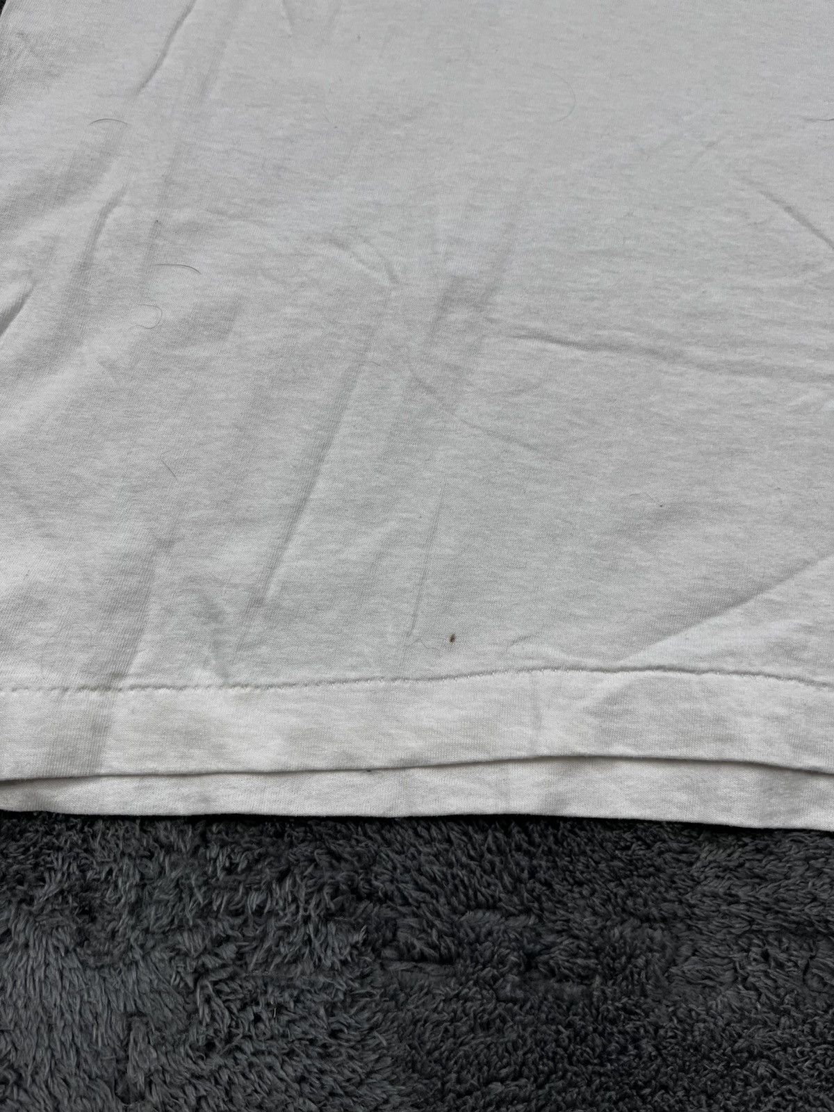 Vintage Vintage 90's US New York NY one stitch big logo tee L Size US L / EU 52-54 / 3 - 9 Thumbnail