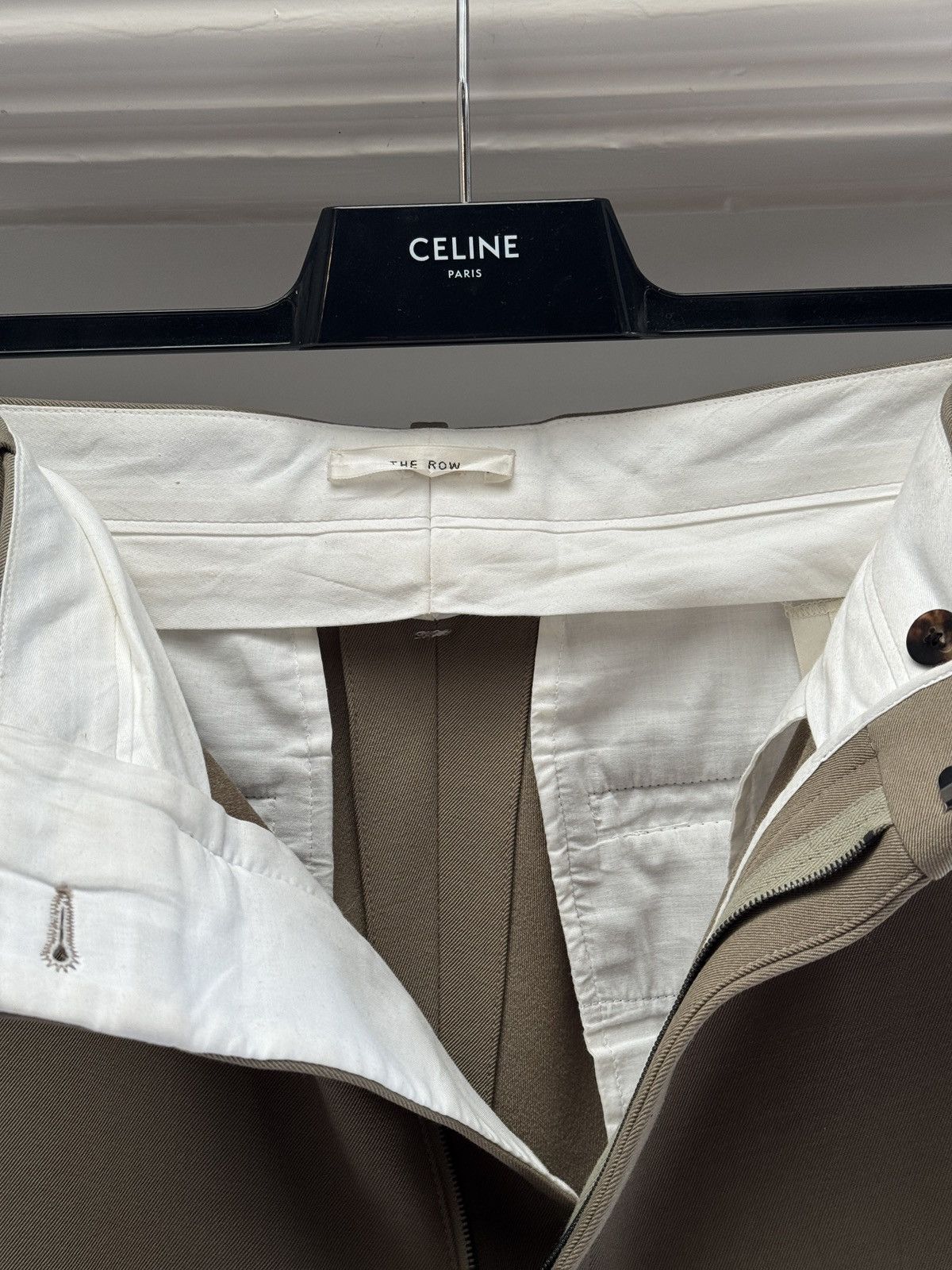 The Row The Row Mens Berkel Trousers size US 34 in Khaki Beige Size US 34 / EU 50 - 9 Thumbnail