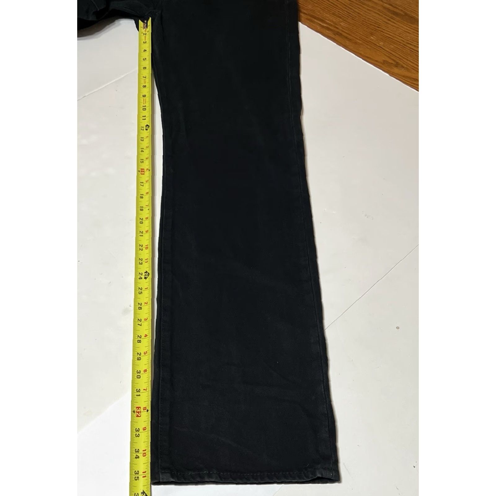 Levi's Levi's 501 Jeans Mens 36x36 Black Denim Button Fly Straight Regular Rise High 5-Pocket Style City Classic Modern Vintage Size US 36 / EU 52 - 5 Thumbnail
