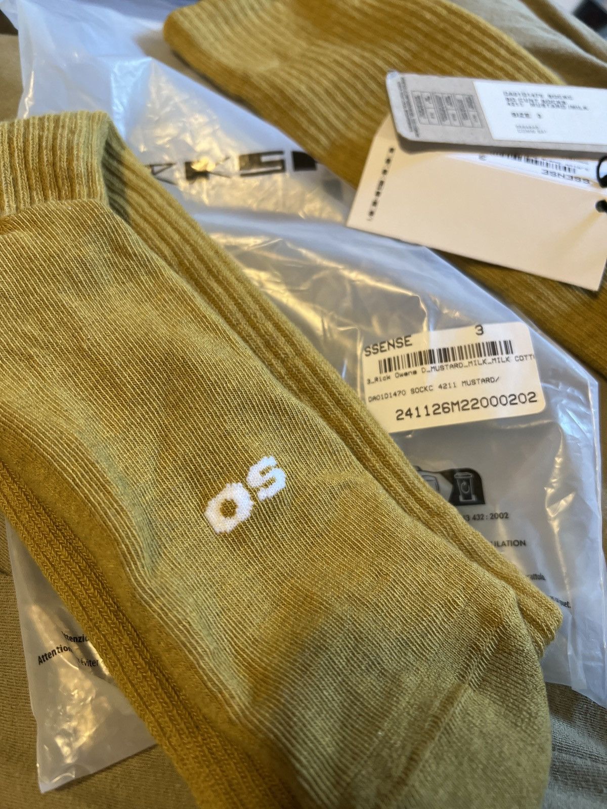 Rick Owens × Rick Owens Drkshdw Rick Owens Drkshdw So Cunt Mustard Yellow Gold Socks Size ONE SIZE - 3 Thumbnail