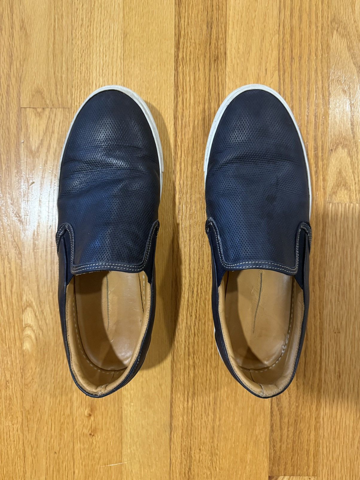 Saks Fifth Avenue Saks Fifth Avenue Men’s Slip-On Leather Shoes Size 10 Size US 10 / EU 43 - 1 Thumbnail