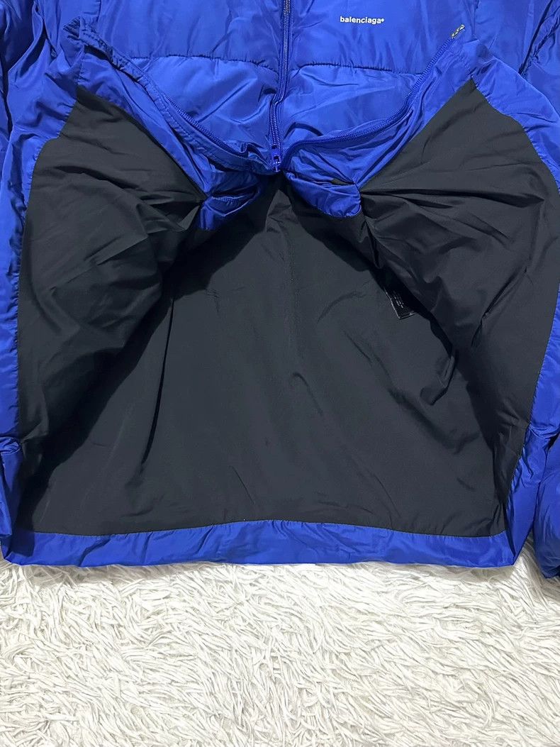 Balenciaga Balenciaga size 48 C-Shape Profile Down Jacket Cotton Jacke Size US M / EU 48-50 / 2 - 5 Thumbnail