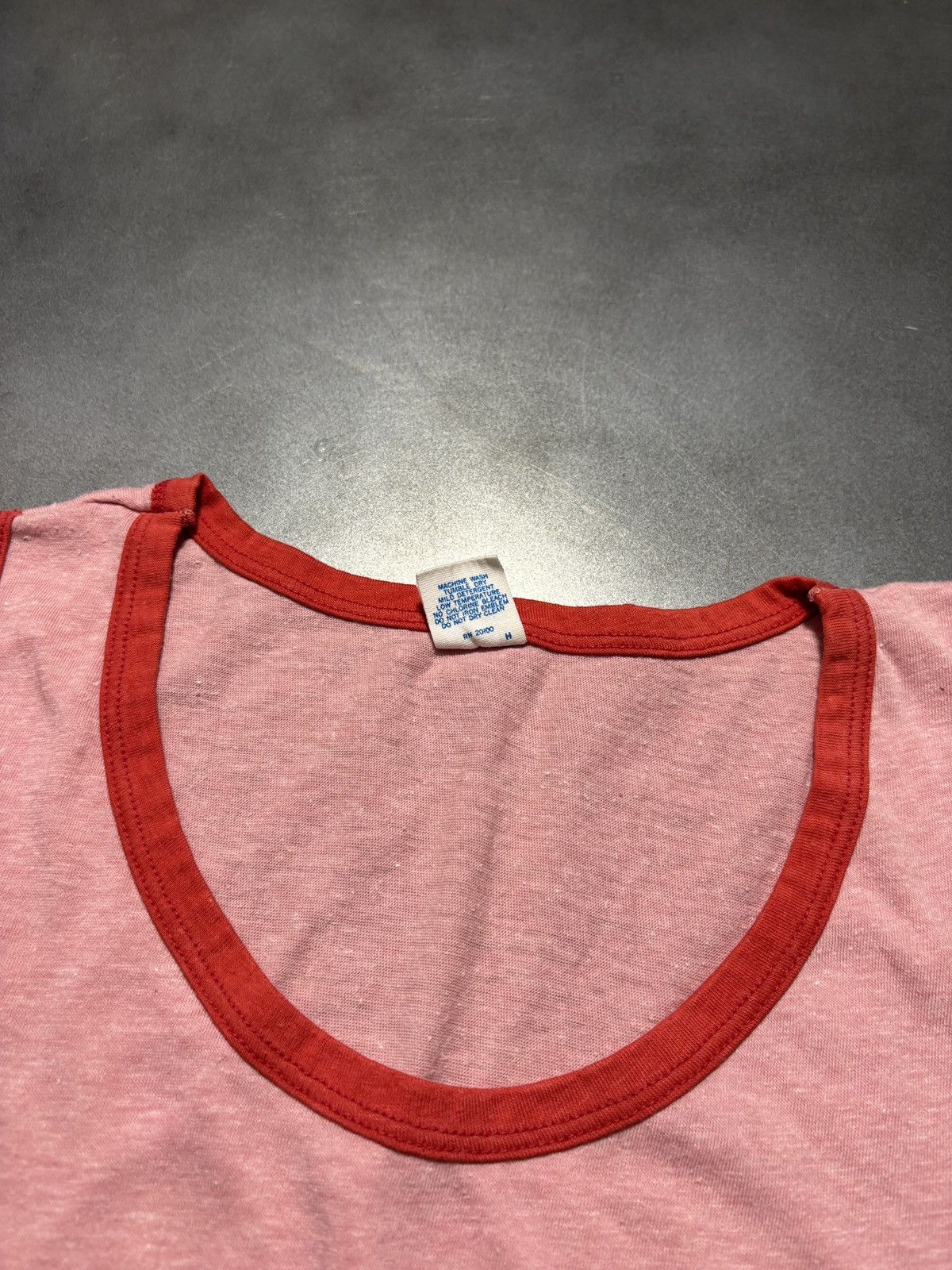 Vintage 1970s Tank Top Vintage Blank Tee Two Tone 70s Sportswear 80s Size US M / EU 48-50 / 2 - 8 Thumbnail
