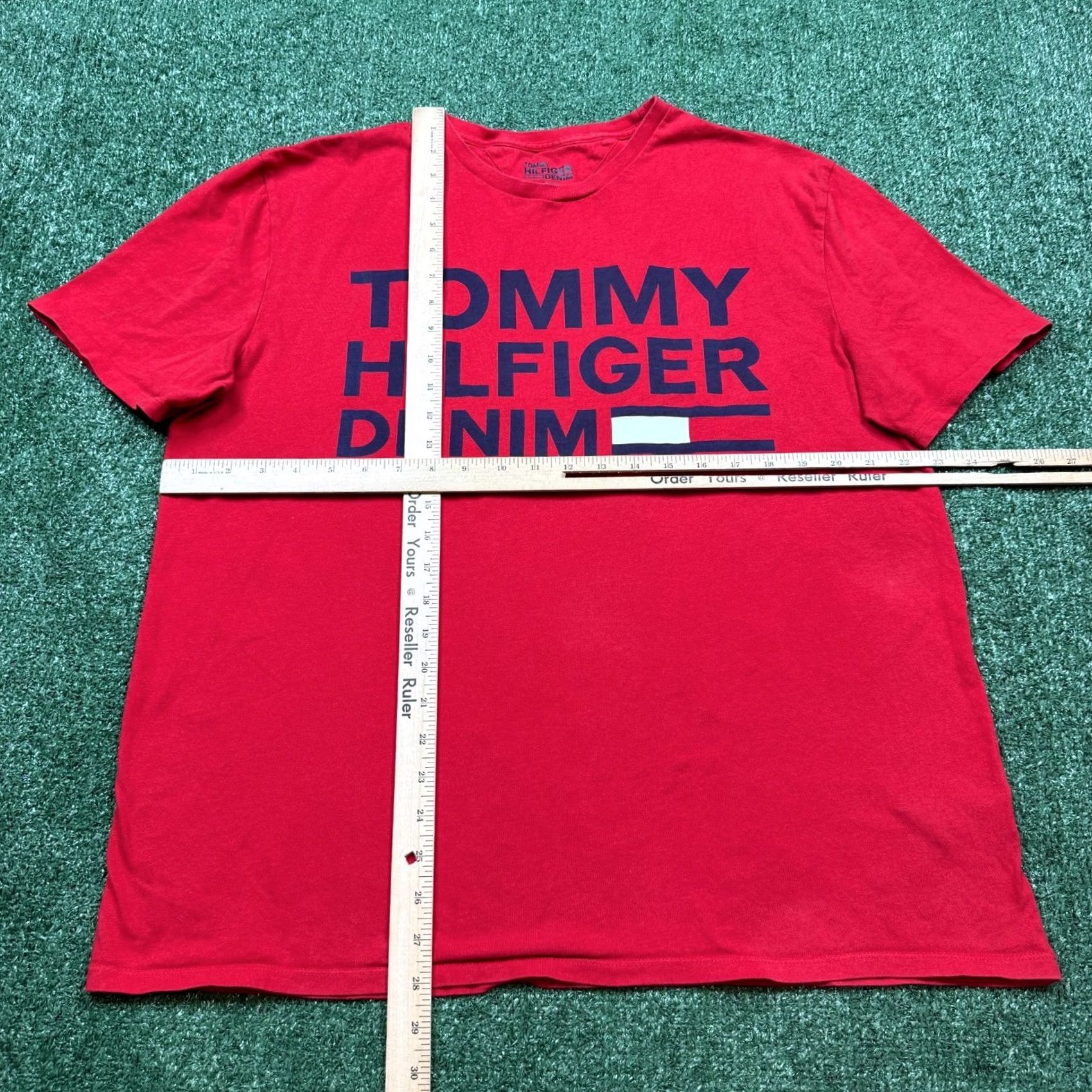 Tommy Hilfiger VINTAGE Tommy Hilfiger T Shirt Mens XL Red Short Sleeve Crew Neck Casual Tee Size US XL / EU 56 / 4 - 5 Thumbnail