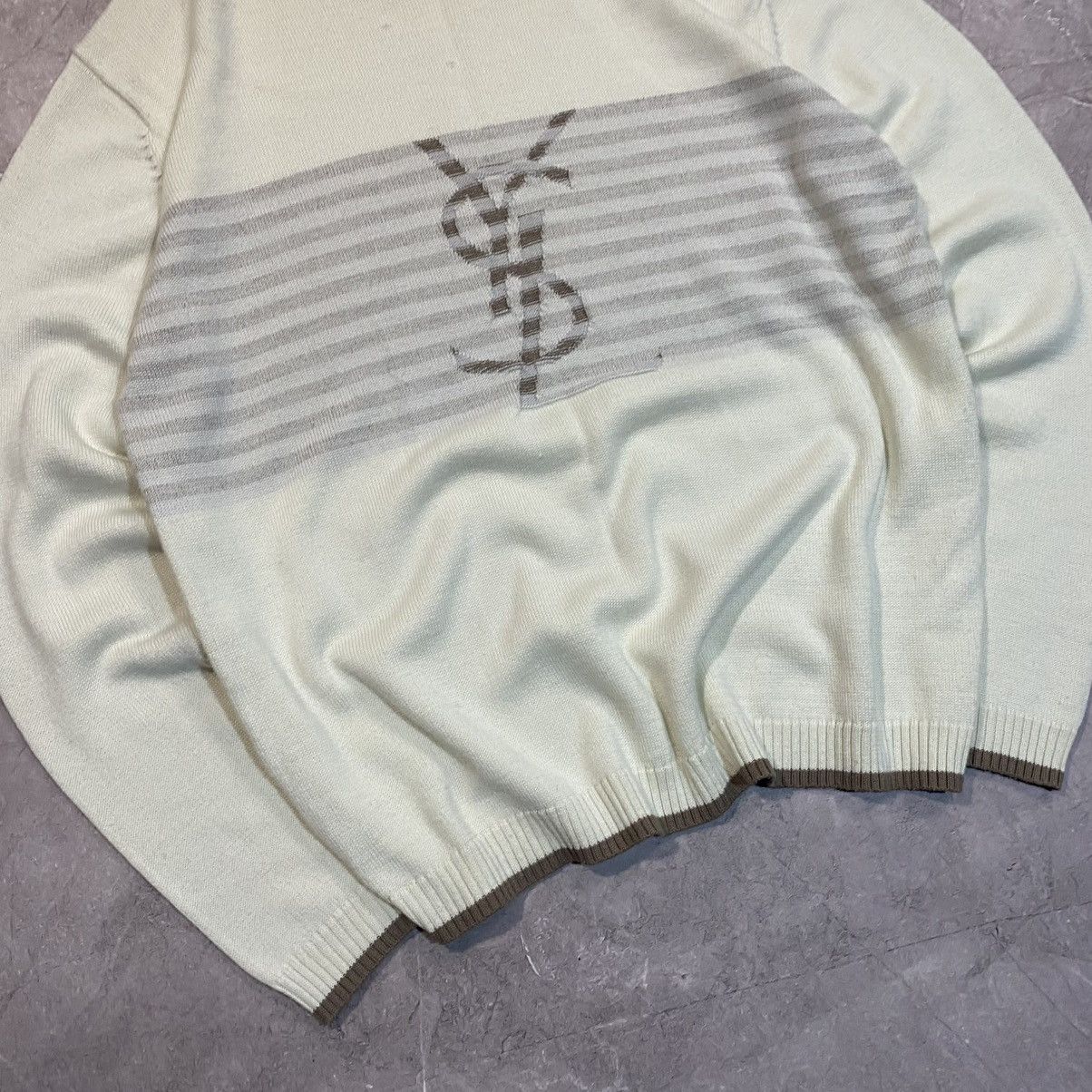Yves Saint Laurent VINTAGE YVES SAINT LAURENT YSL BIG LOGO SWEATER 00S Size US XL / EU 56 / 4 - 5 Thumbnail