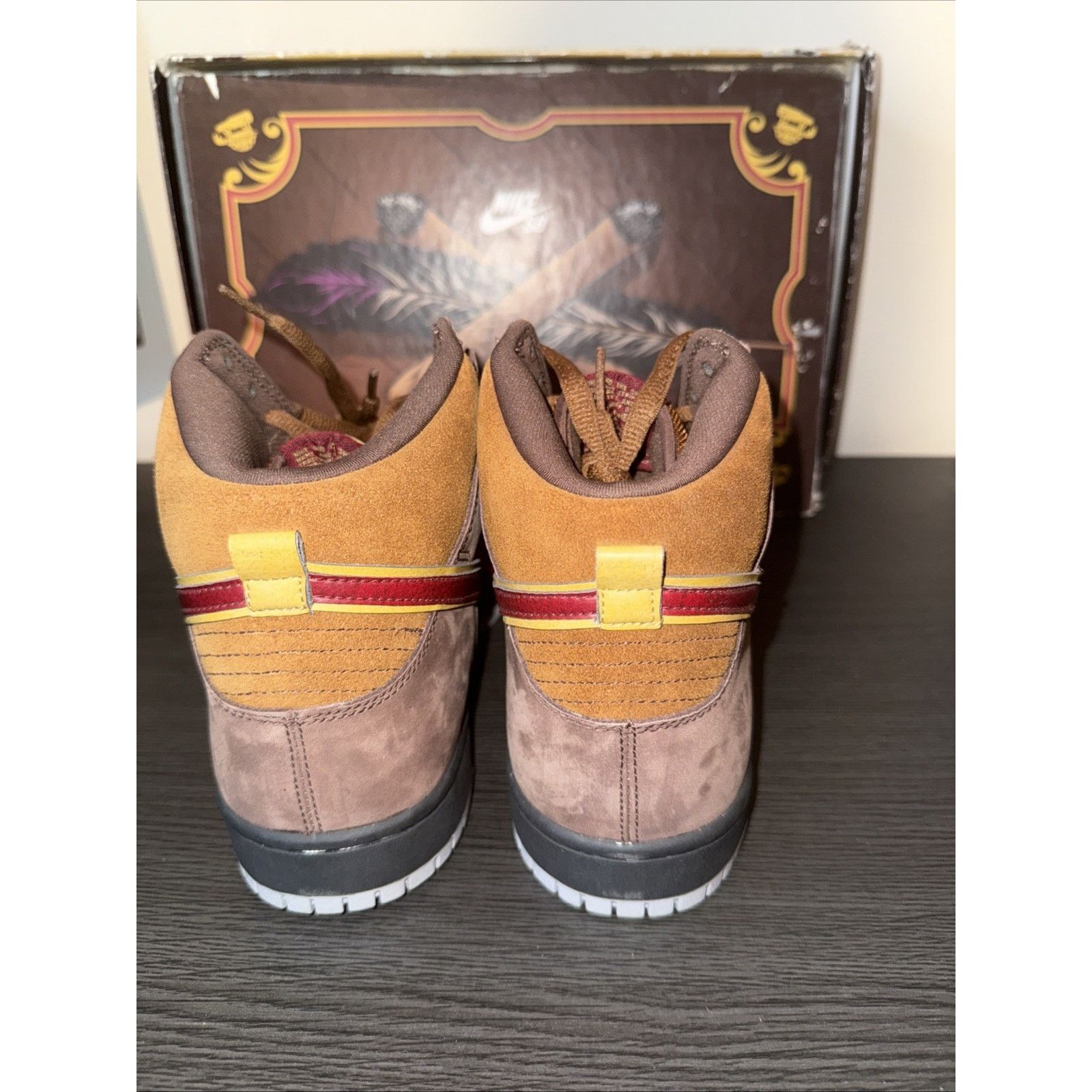 Nike -2011 Nike Sb Dunk Low X SPoT “Cigar City” Size 9.5 Size US 9.5 / EU 42-43 - 4 Thumbnail