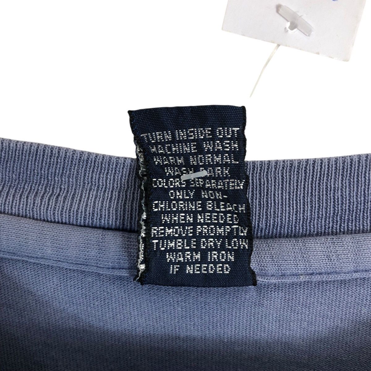 Vintage Vintage 1994 Usa LANDS’END Big Logo Tee Shirt Size M Vintage Size US M / EU 48-50 / 2 - 7 Thumbnail
