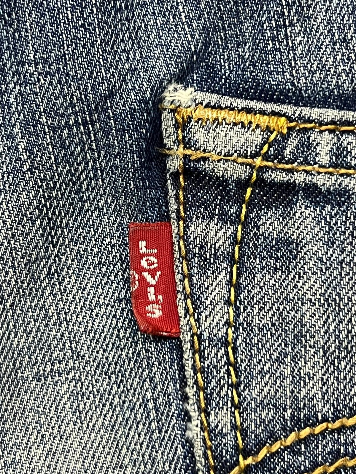 Levi's Vintage Levi’s 502 - Faded Wash, Distressed Denim Size US 33 - 14 Thumbnail