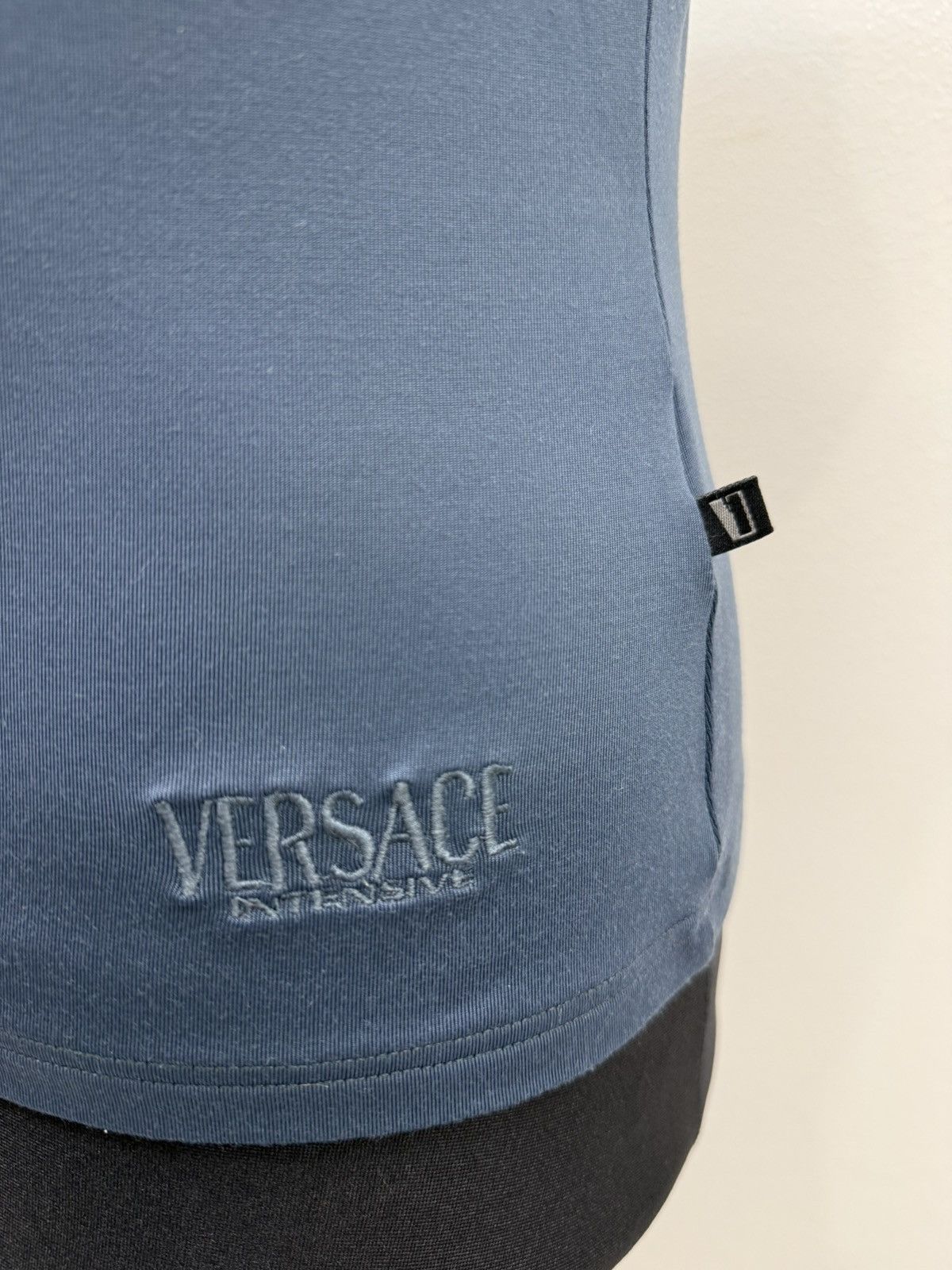 Versace Versace Intensive Stretchy Tee T-shirt Top Blouse Size M / US 6-8 / IT 42-44 - 3 Thumbnail