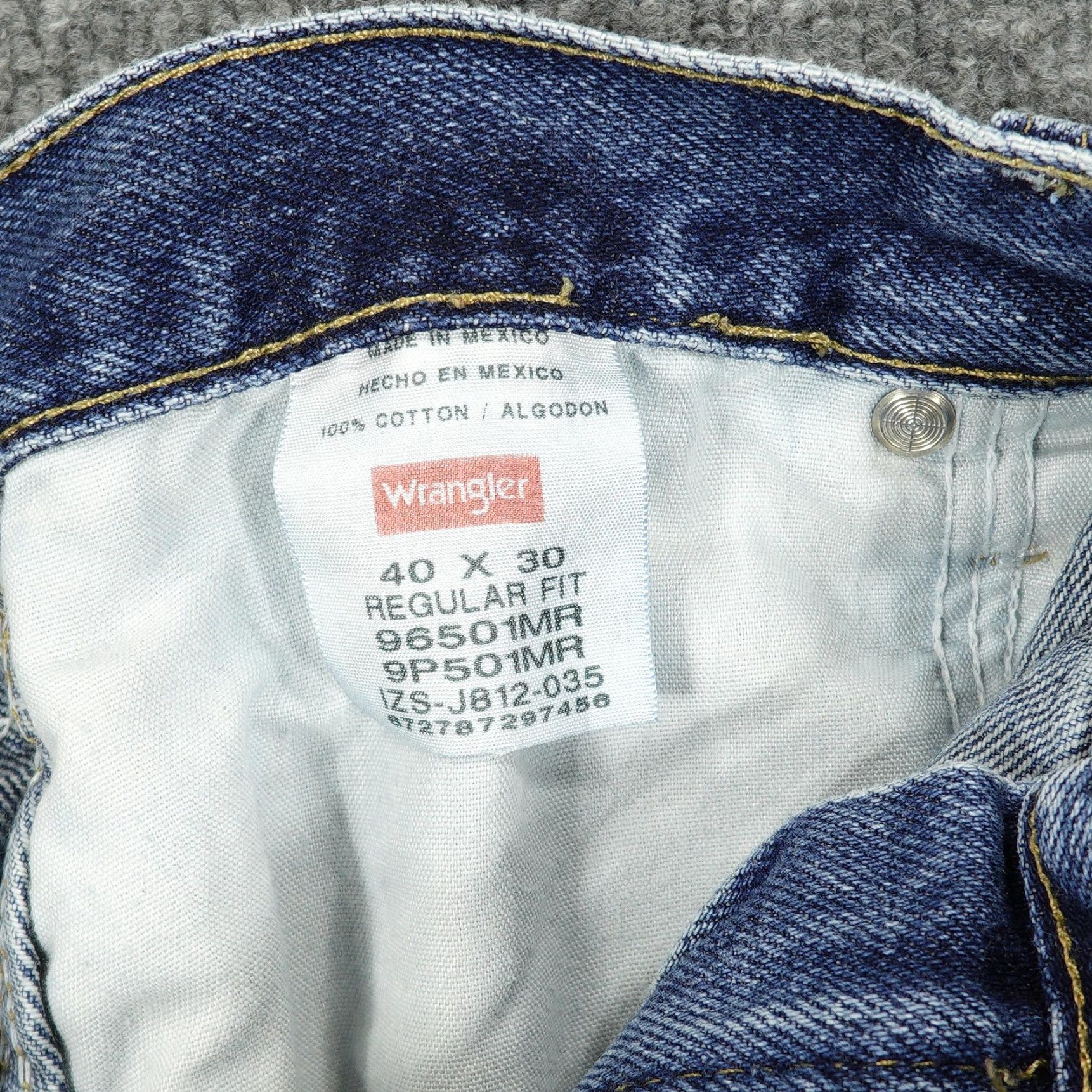 Wrangler Wrangler Jeans Mens 40x30 Blue Regular Fit Straight Leg Denim Medium Wash Size US 40 / EU 56 - 7 Thumbnail