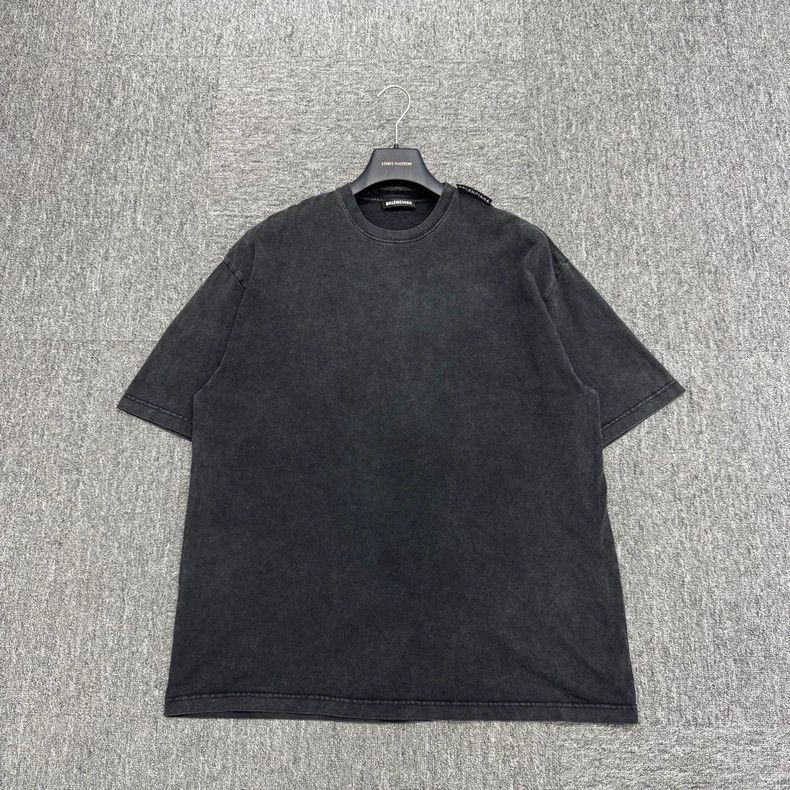 Balenciaga Distressed shoulder decoration short-sleeve