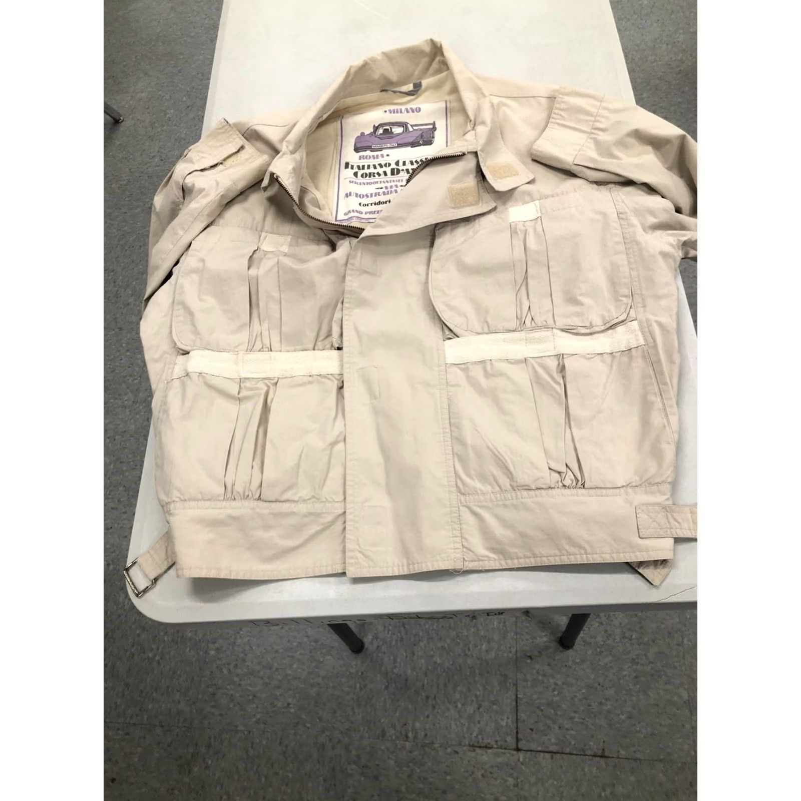 Members Only VINTAGE Members Only Grand Prix Jacket Mens 44 Beige Logo Zipper Full Zip Racing 80s Photography Theme Science? Size US S / EU 44-46 / 1 - 6 Thumbnail