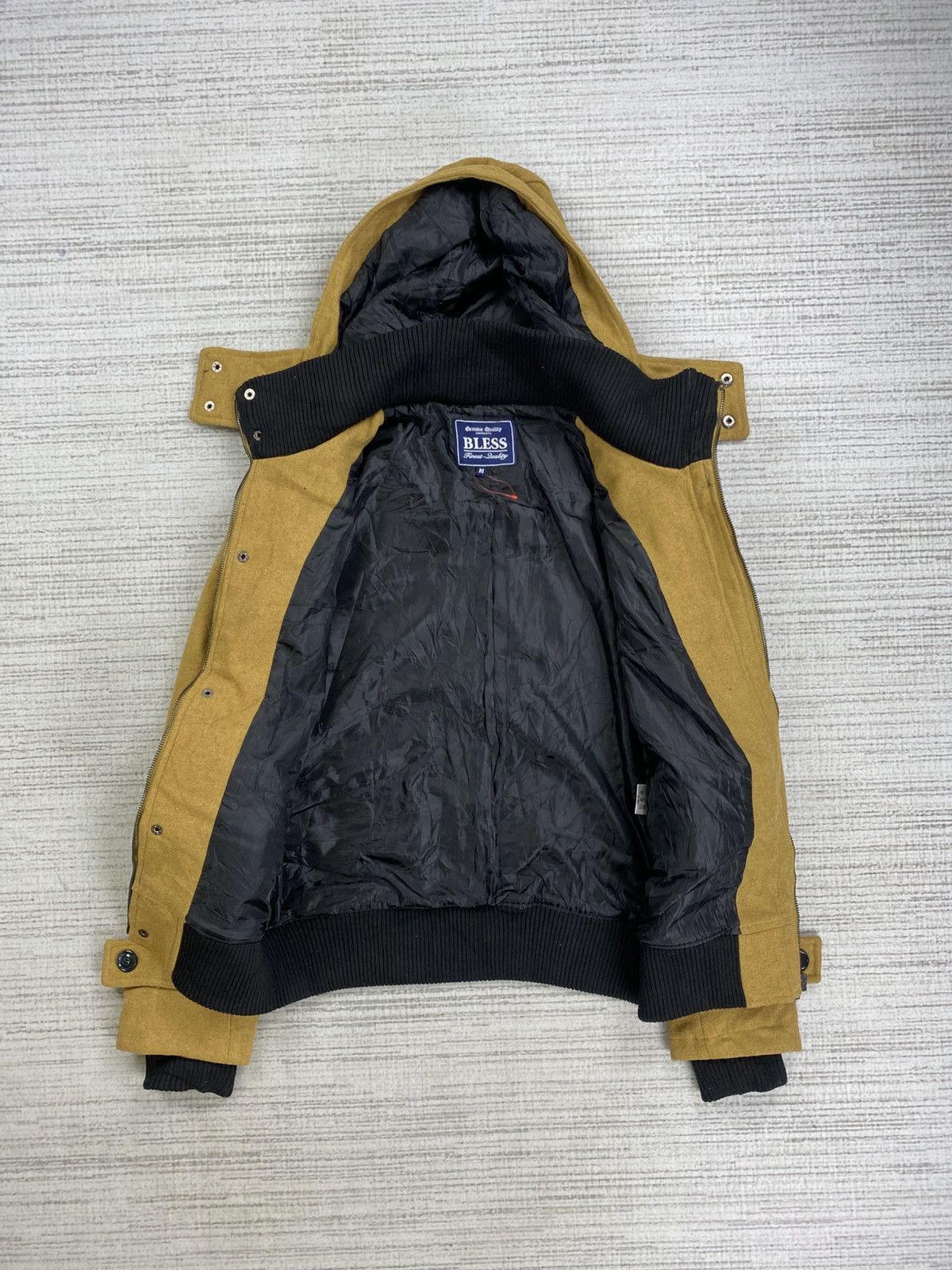 Bless Vintage Bless Genuine Quality Wool Duffle Hoodie Jacket Size US M / EU 48-50 / 2 - 8 Thumbnail