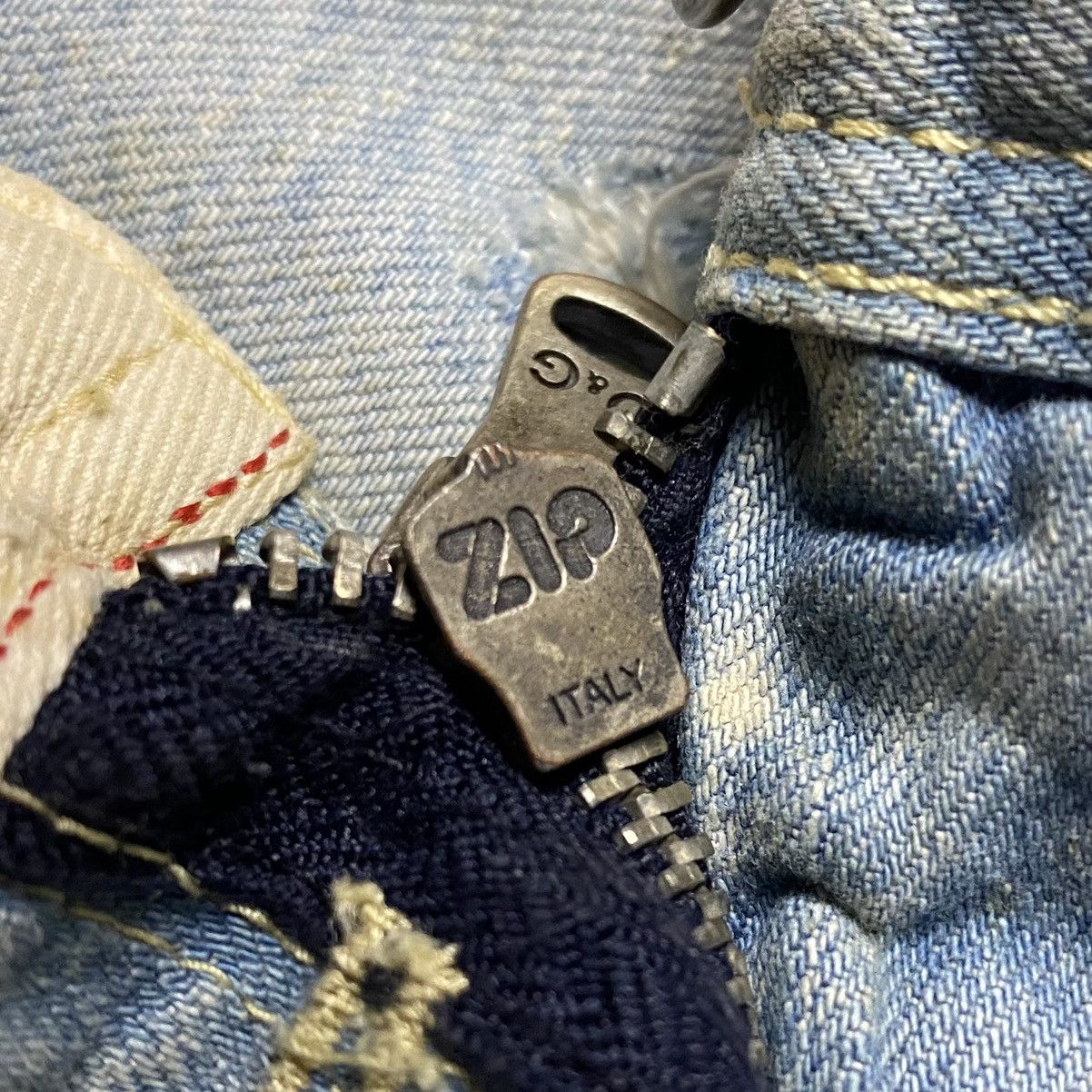 Dolce & Gabbana D&G Distressed Bleach Denim Jeans Size US 30 / EU 46 - 8 Thumbnail