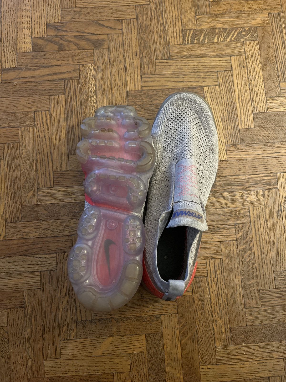 Nike Nike Vapormax Laceless Size US 9.5 / EU 42-43 - 4 Thumbnail
