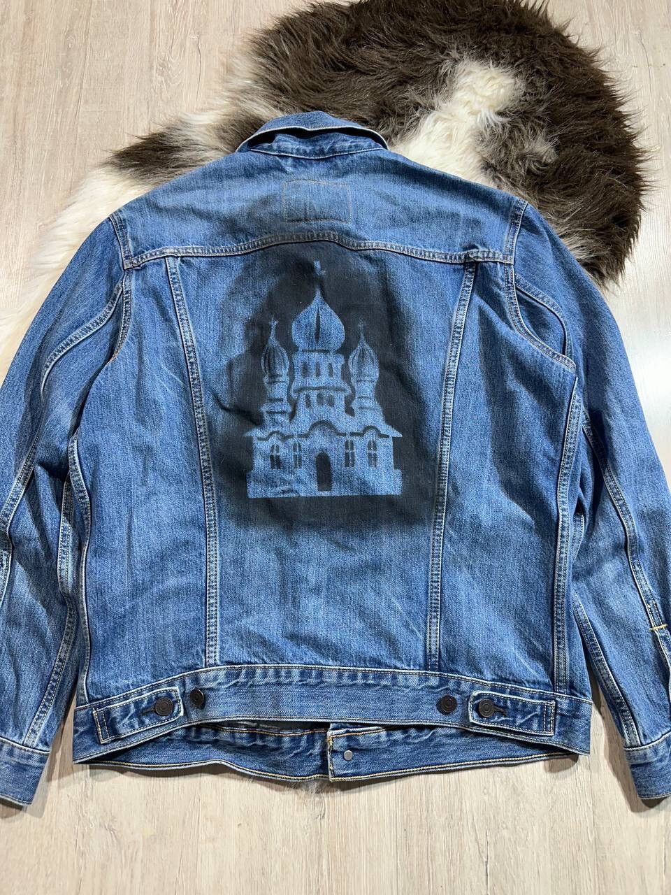 Levi's Vintage Levi’s Custom Denim Jacket Size US L / EU 52-54 / 3 - 2 Thumbnail