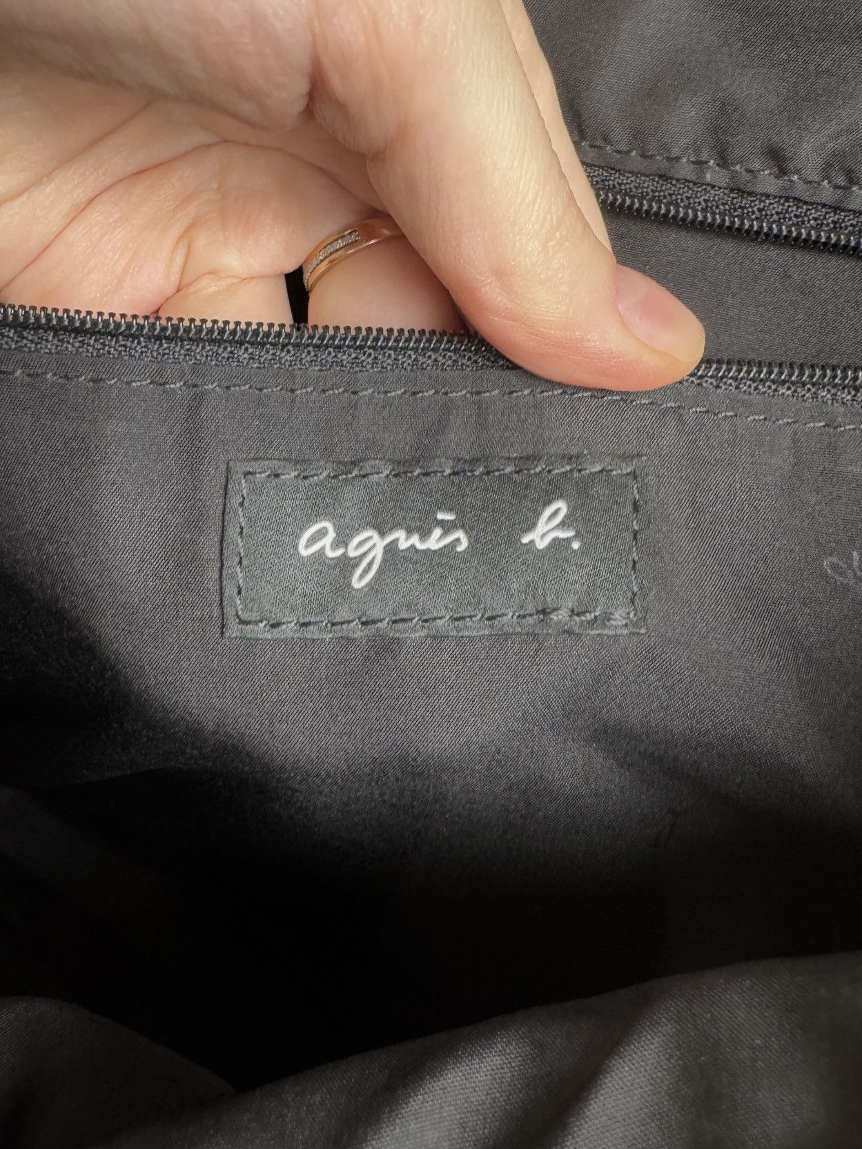 agnes b. agnes b. olive green/black nylon flap shoulders bag Size ONE SIZE - 13 Thumbnail