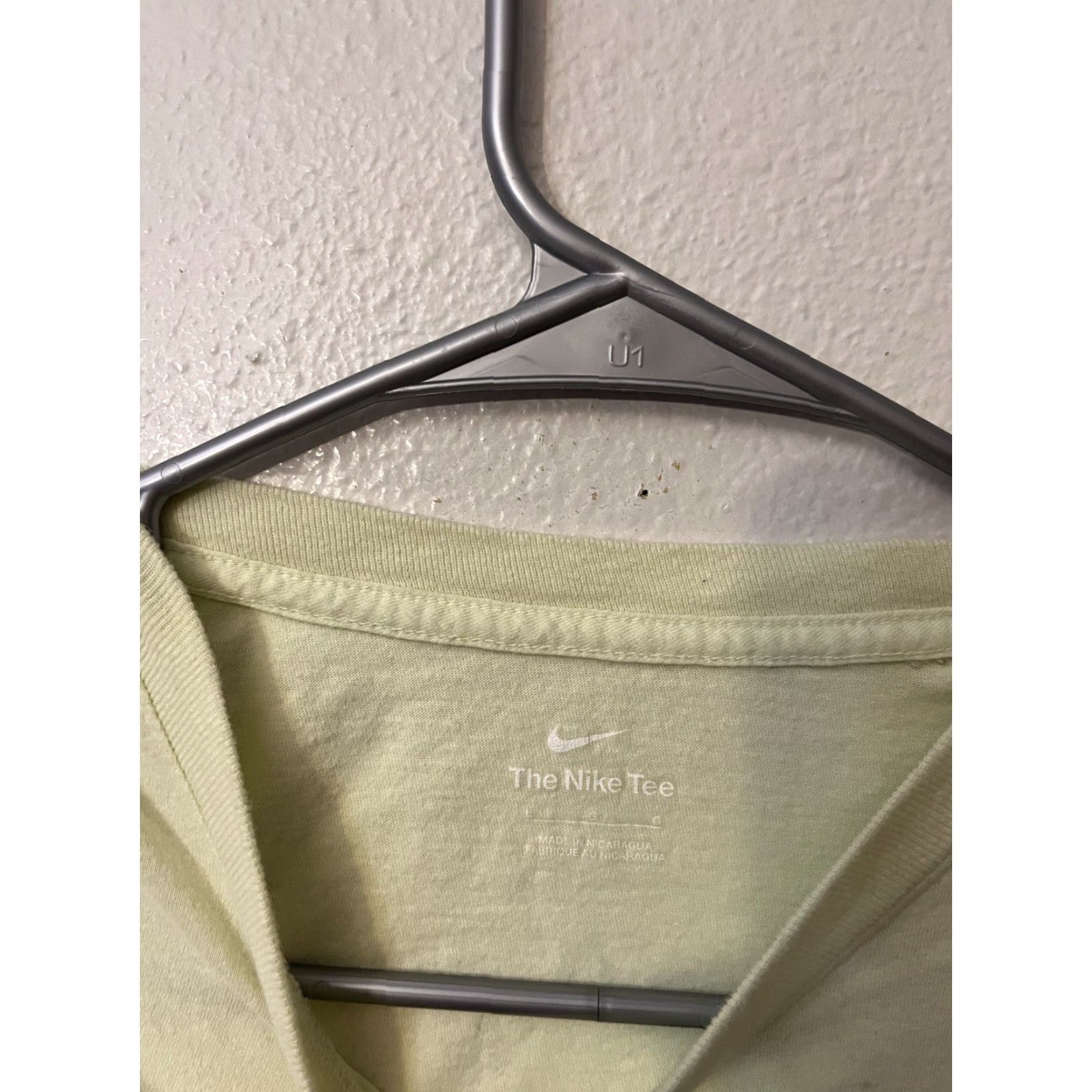 Nike Nike Tee Yellow Retro Logo Graphic T Shirt Mens L Size US L / EU 52-54 / 3 - 3 Thumbnail